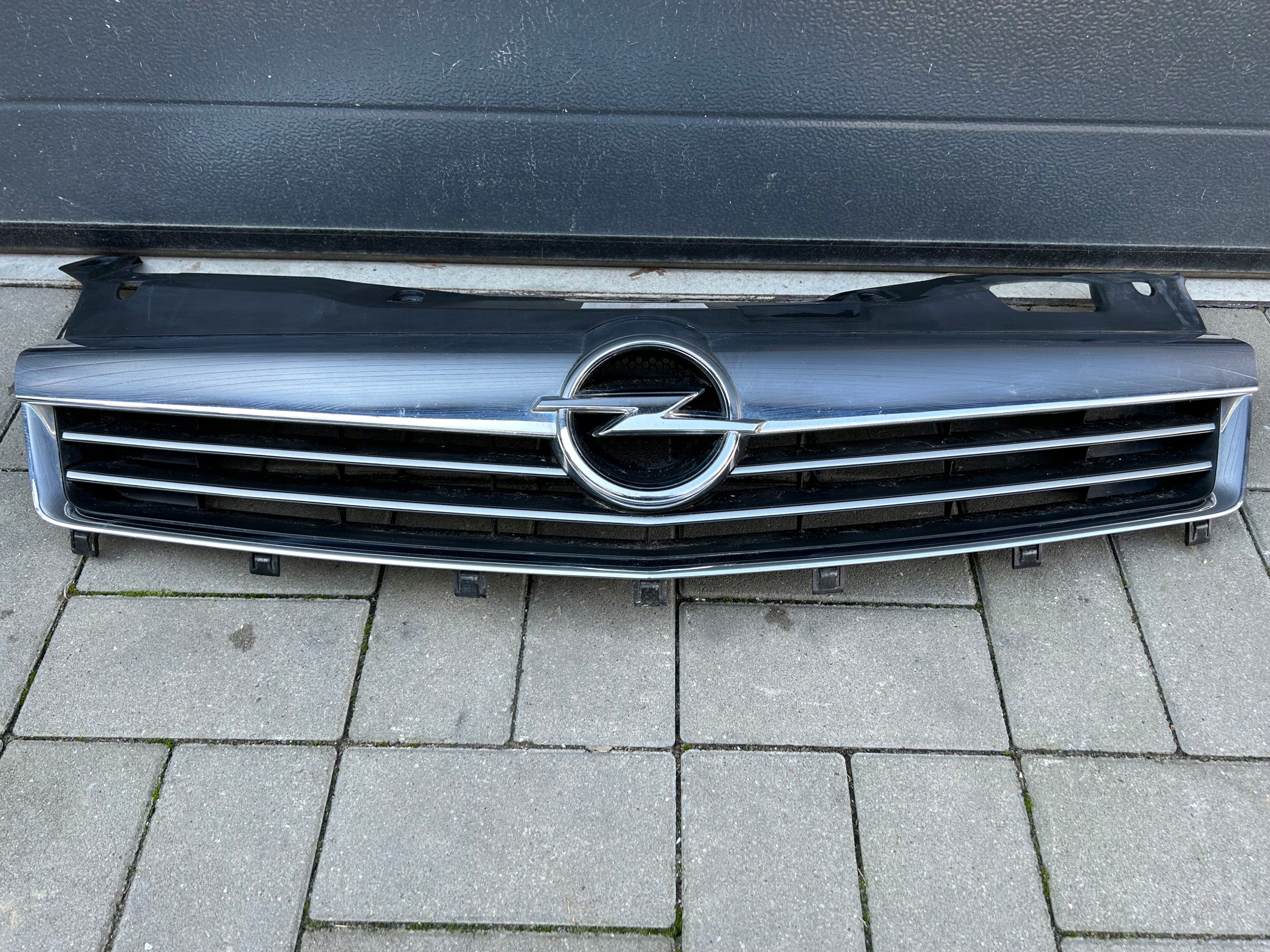 OPEL ASTRA H III LIFT 07- GRILL GRILL
