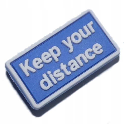 

Napis - Przypinka - Zachowaj dystans - 3926