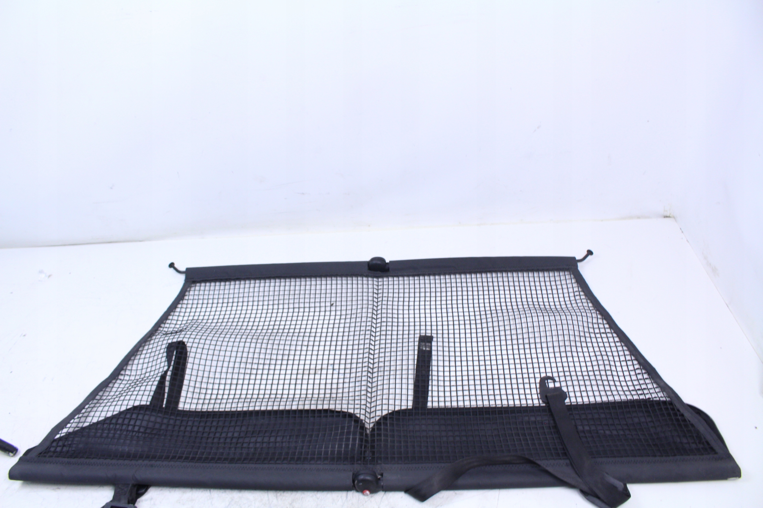 SIATKA BAGAZNIKA VOLVO XC90 Numer katalogowy producenta 8679536