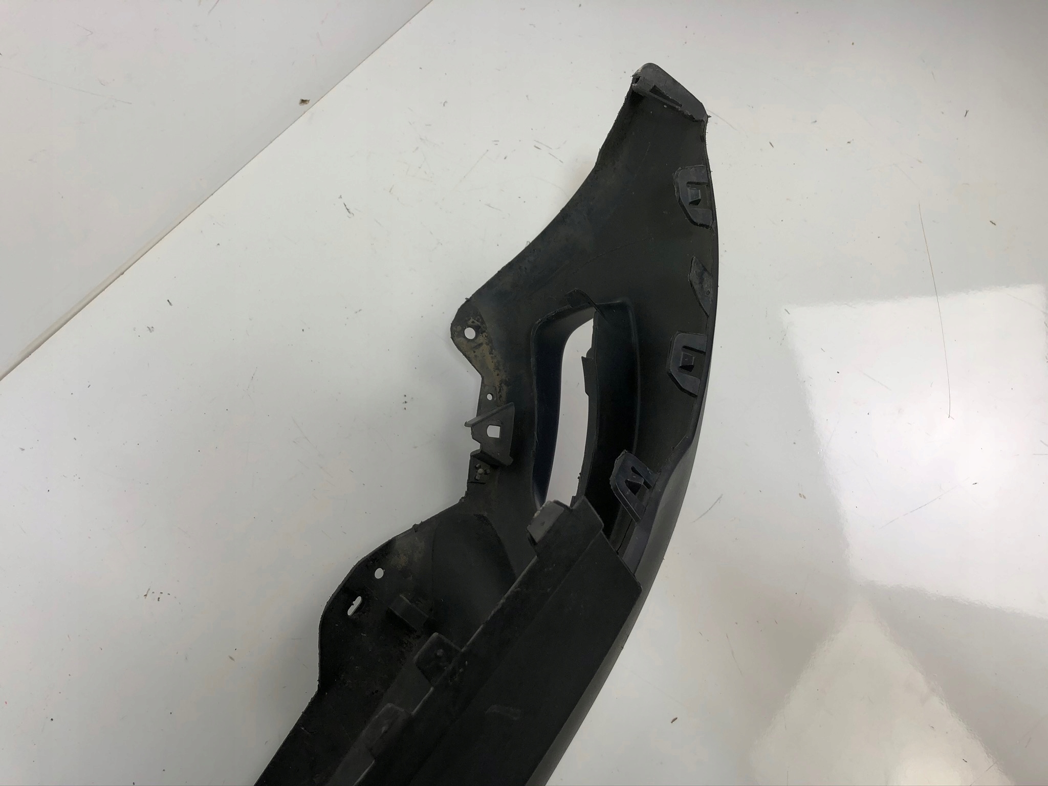 diffusore Paraurti posteriore RENAULT CAPTUR e 13- 850B27697