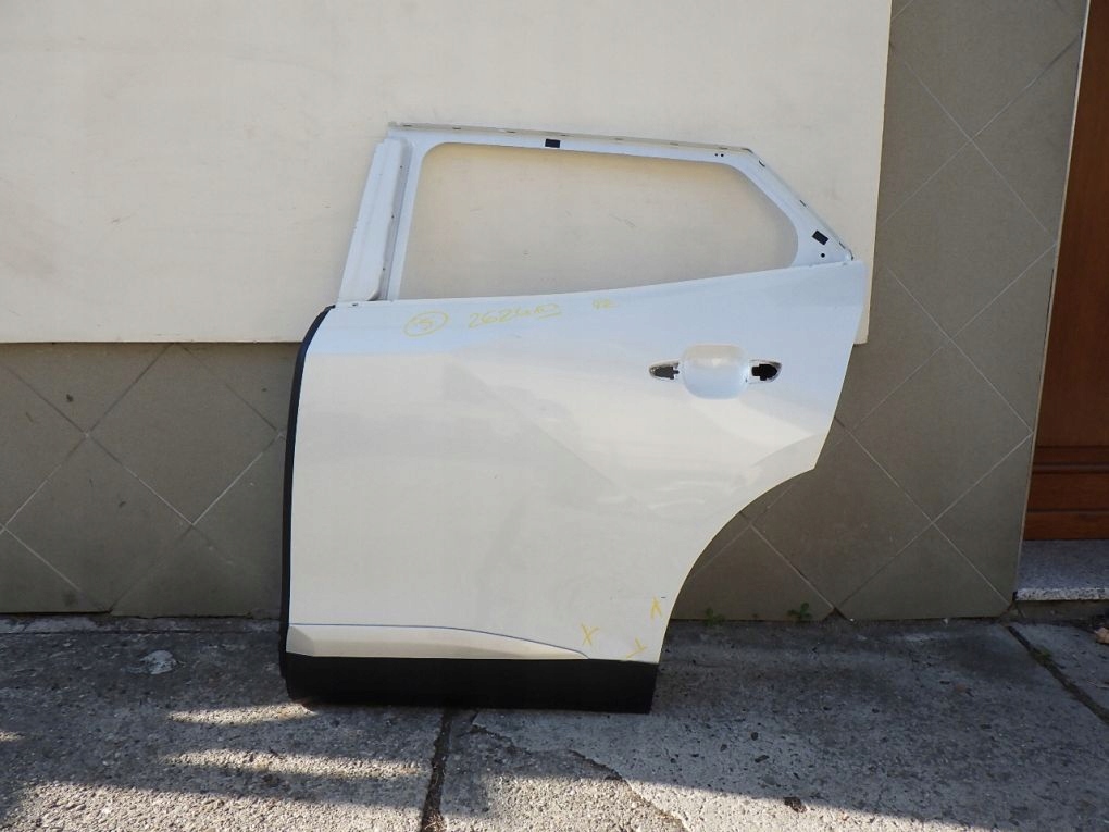 PEUGEOT 2008 II 2 2019- door left rear.