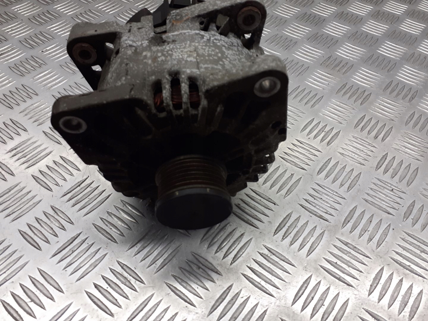 ALTERNATOR RENAULT LAGUNA III 2.0 231000011R Producent części Renault