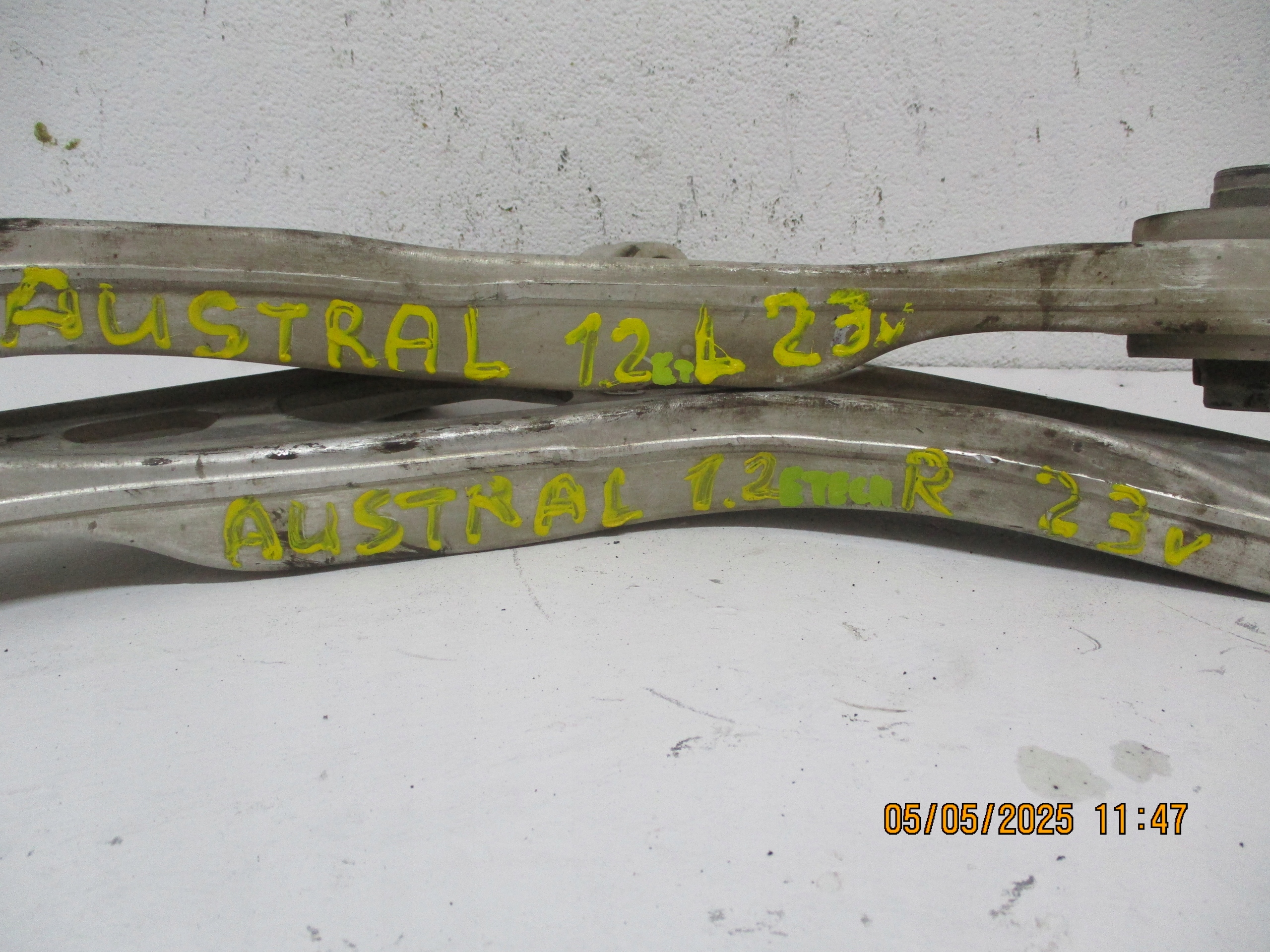 Querlenker Querlenker RENAULT AUSTRAL 23R vorne vorne