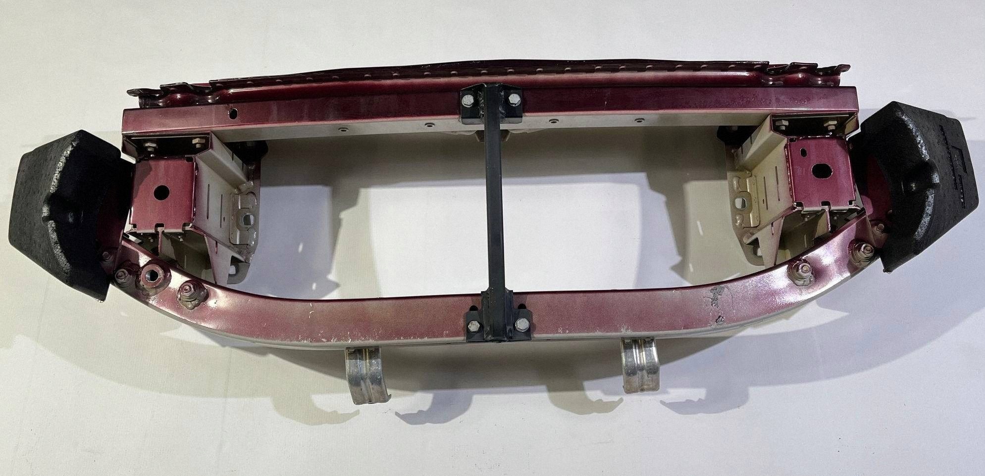 support panel for radiators pillar front sider front Maserati GranTurismo 2008