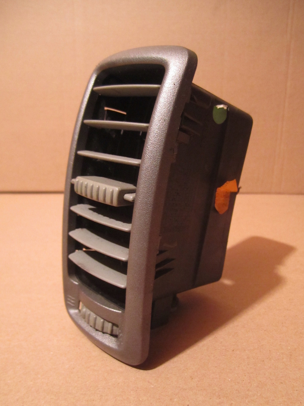 TRAFIC VIVARO PRIMASTAR ВЕНТИЛЯЦІЙНА РЕШІТКА