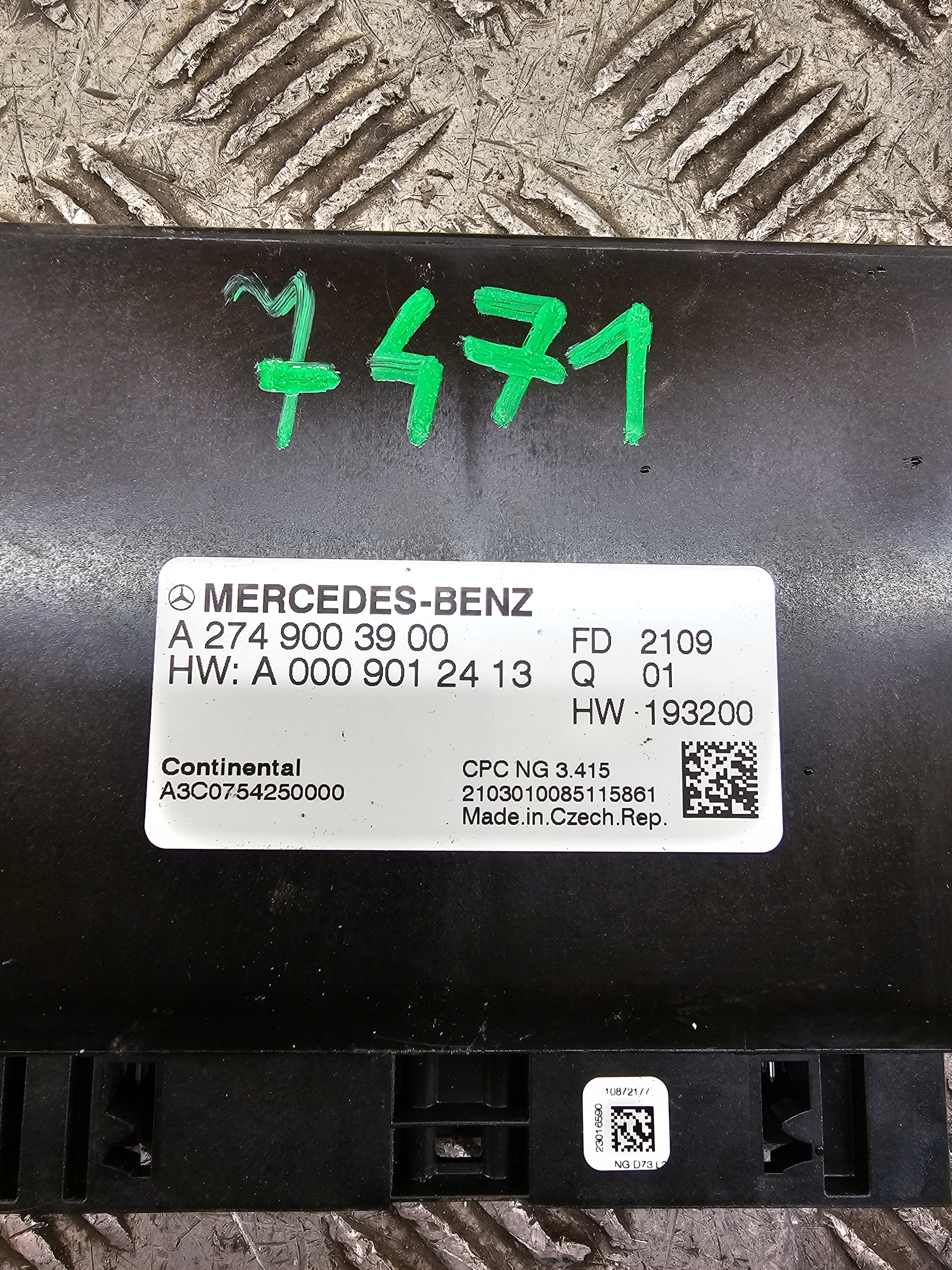module control unit ECU A2749003900 MERCEDES VITO III W447