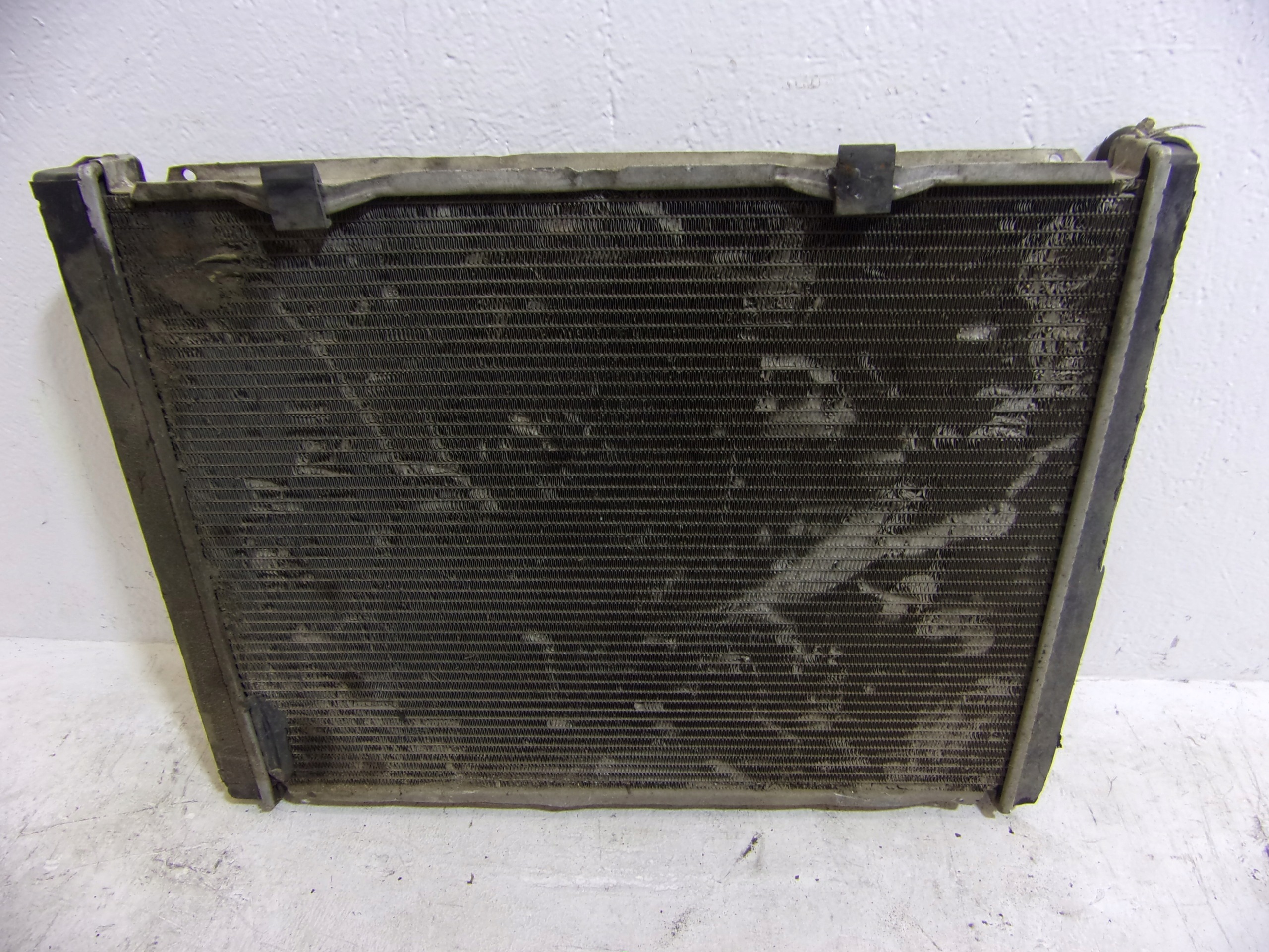 water cooler MERCEDES-BENZ W124 3.0