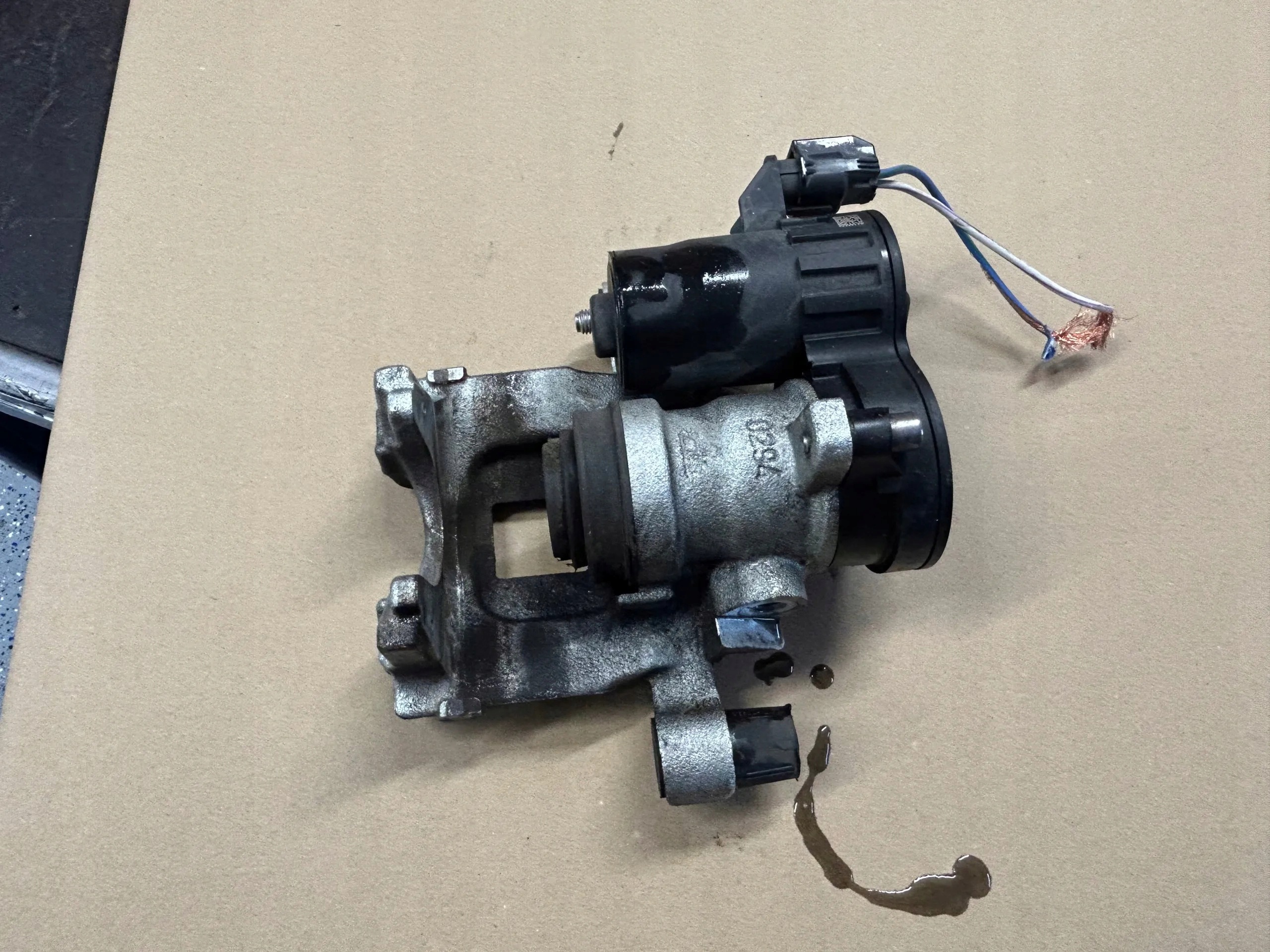 FORD FOCUS MK4 caliper brake right rear part NX61-2D250-BEB