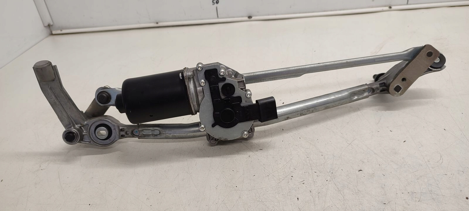 mechanismus stěračů BMW E91 2,0