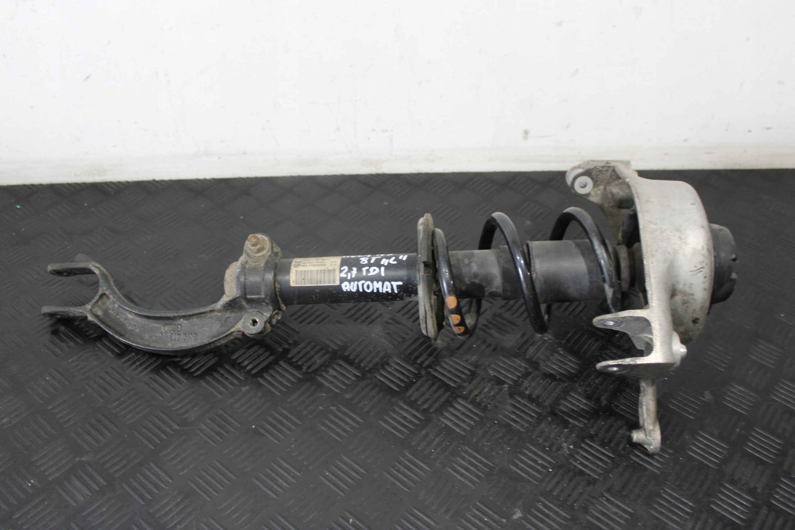 shock absorber McPherson left front AUDI A5 8T 8T0 COUPE 8T0413031AD