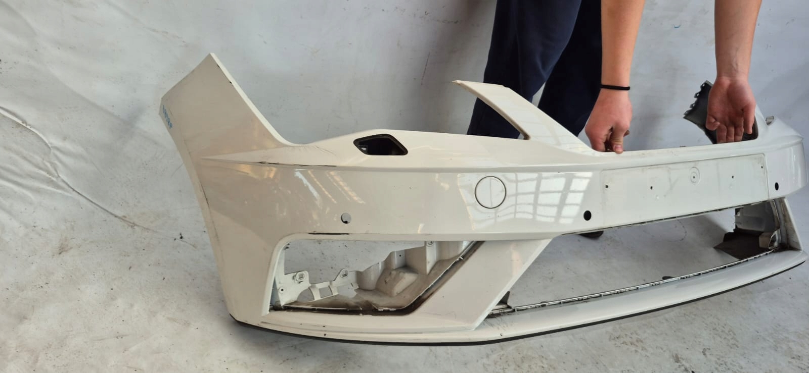 SEAT LEON III LIFT 16- bumper front front PDC SPR 5F0807221R