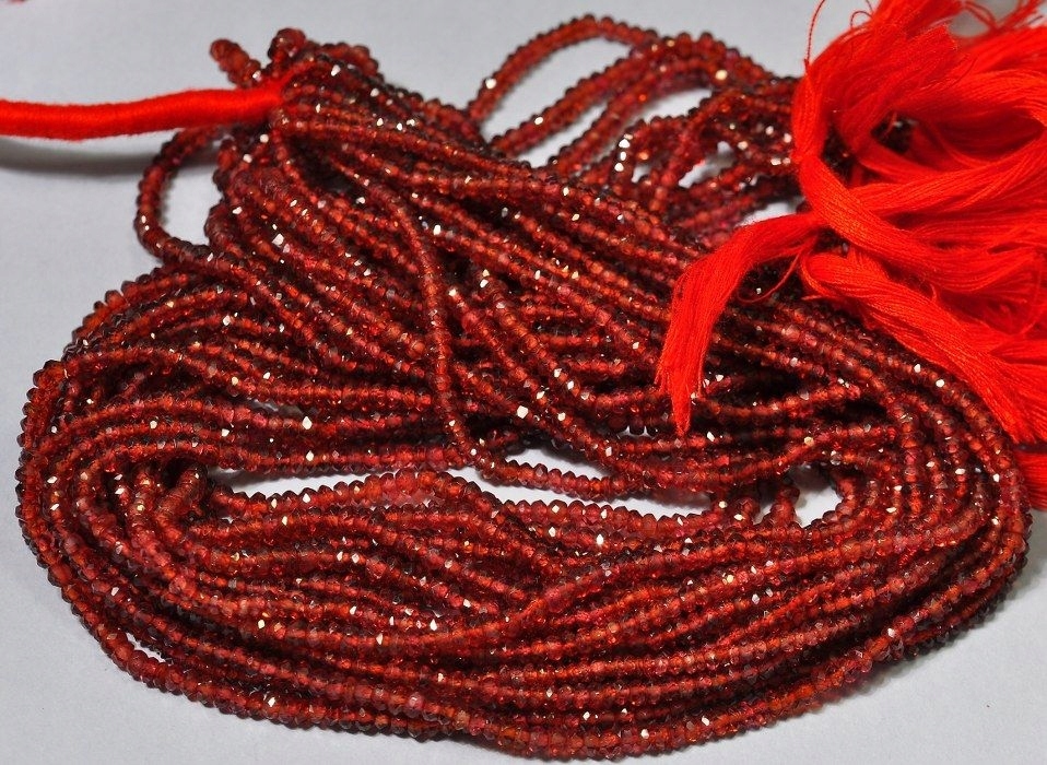 Granátová fasetovaná pneumatika 3,5x2 mm Šňůrka