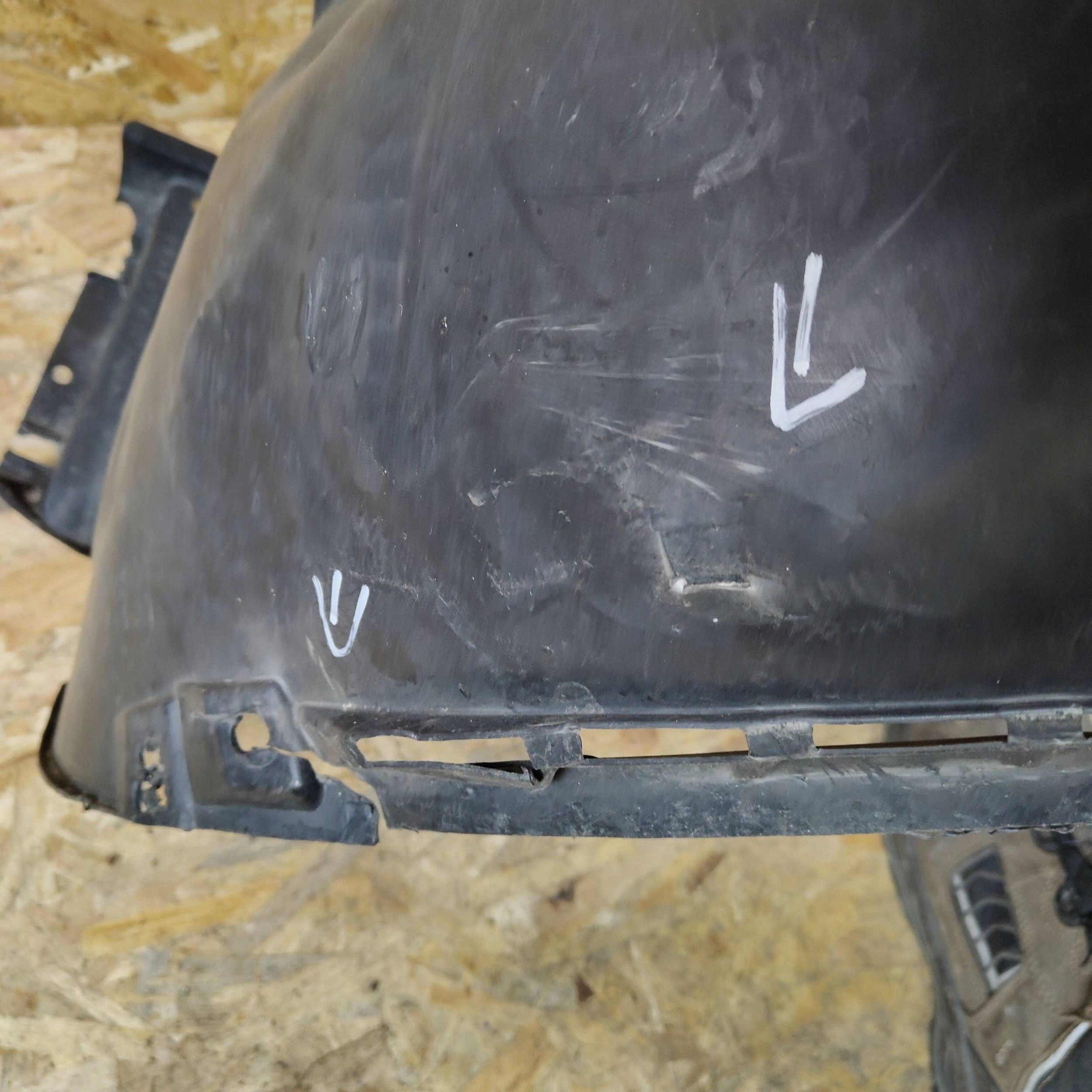 mudguard front front side left Peugeot 3008 II 9825282080