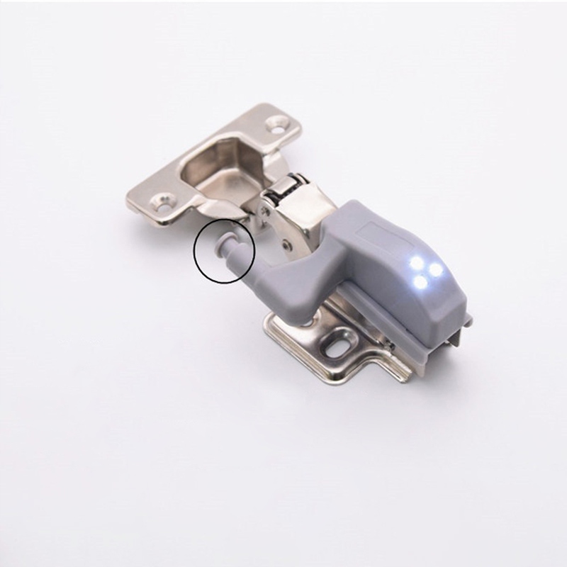 LAMPKA DO SZAFKI NA ZAWIAS SZAFY 3 LED + BATERIA Długość (m) 0.07