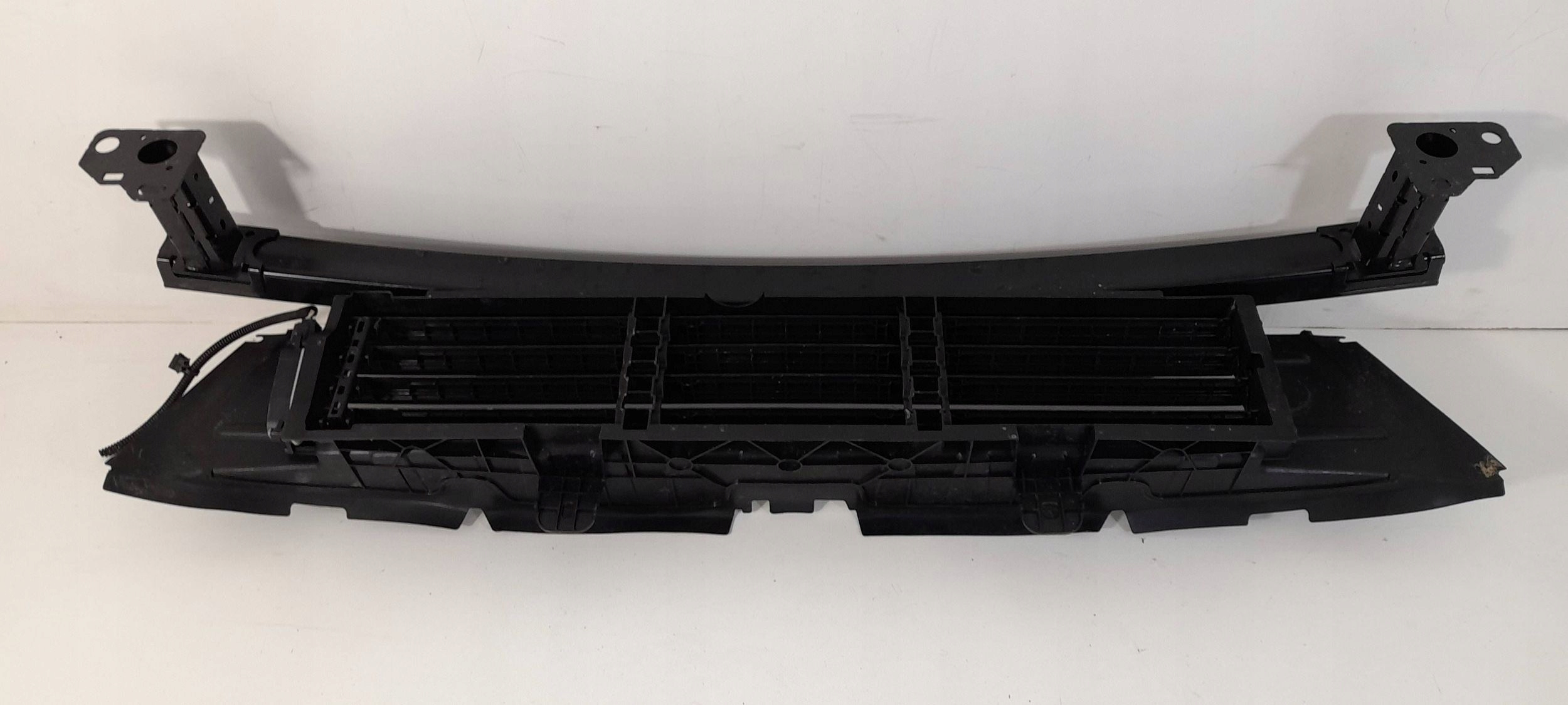Renault Clio VI 2026r bonnet bumper head lights fenders support panel for radiators