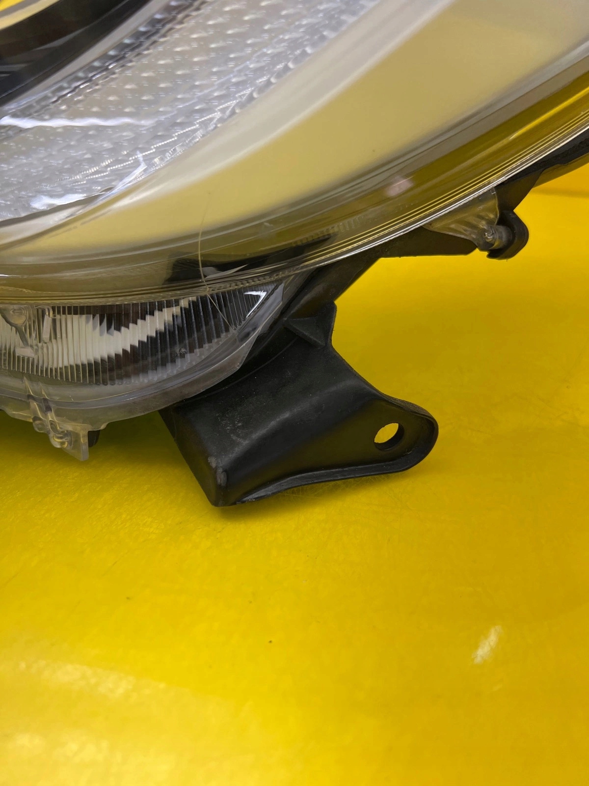 light left Toyota Yaris IV 4 Full Led K0-8