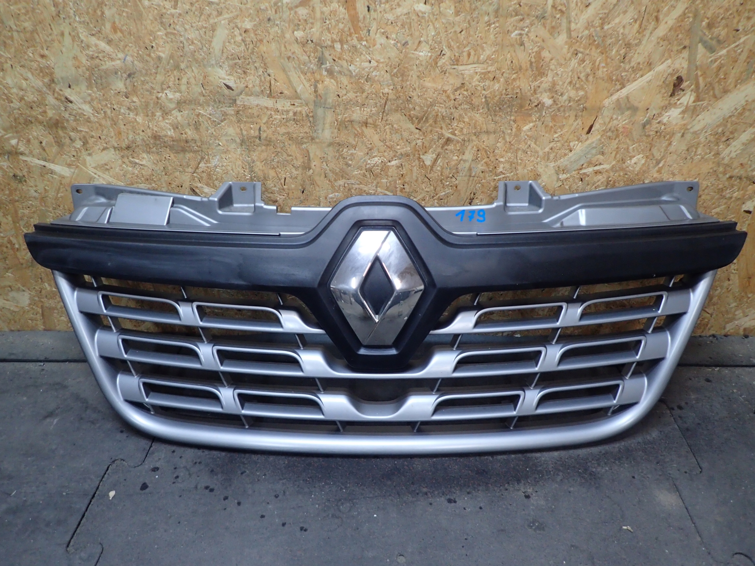 РЕШІТКА РЕШІТКА РАДІАТОРА RENAULT MASTER III 3 РЕСТАЙЛІНГ 14-