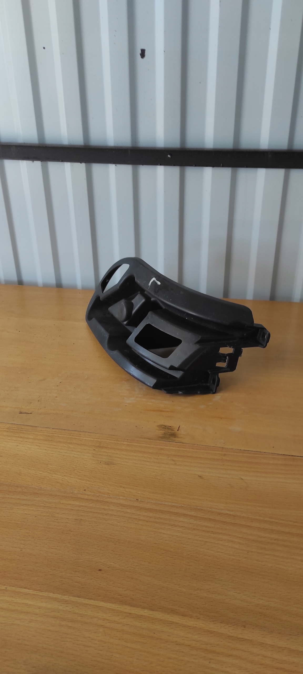 bumper bracket left rear part PEUGEOT 2008 II 9825842780