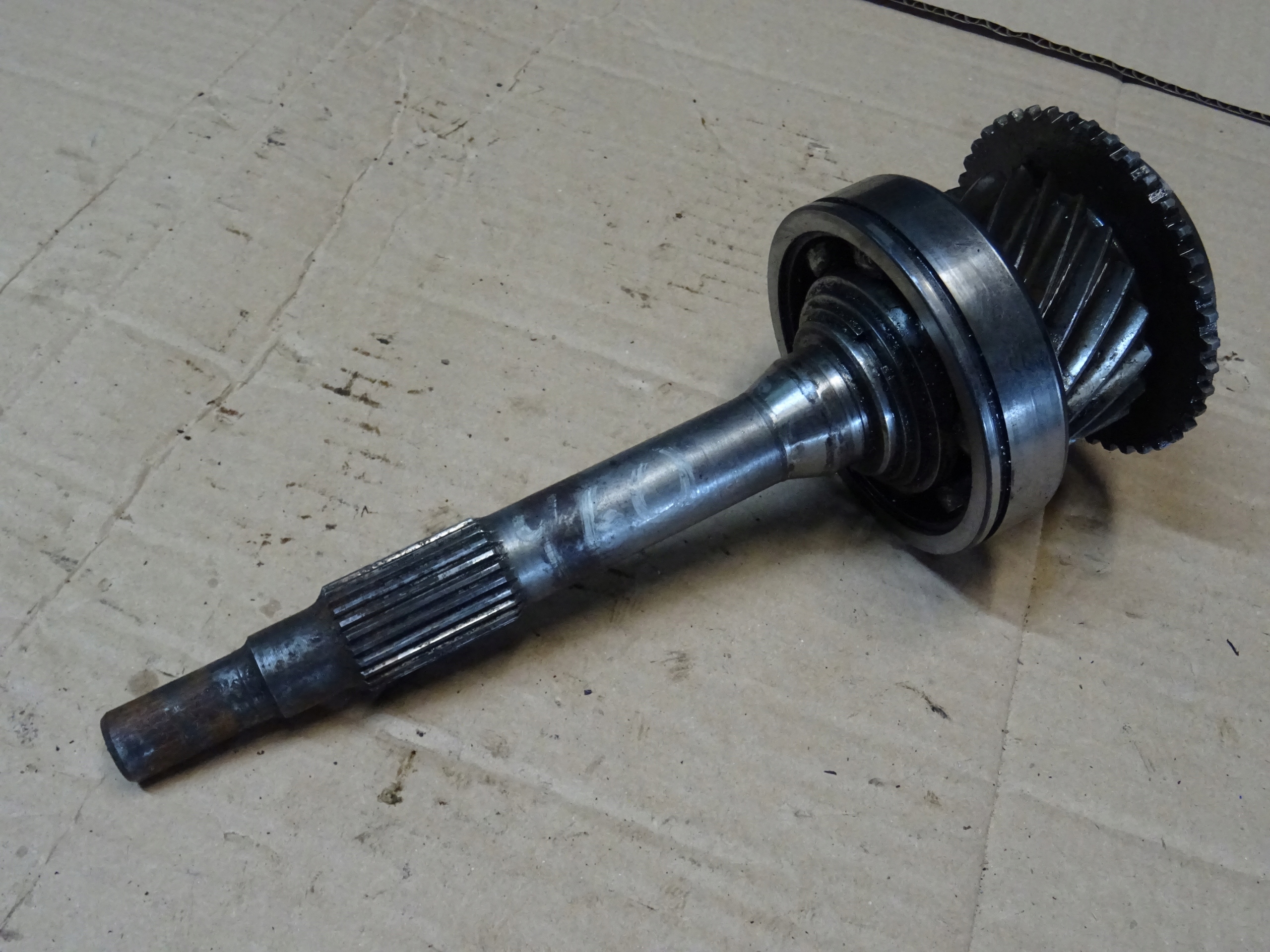 PATROL вал сцепления коробка GR Y60 2,8 TD