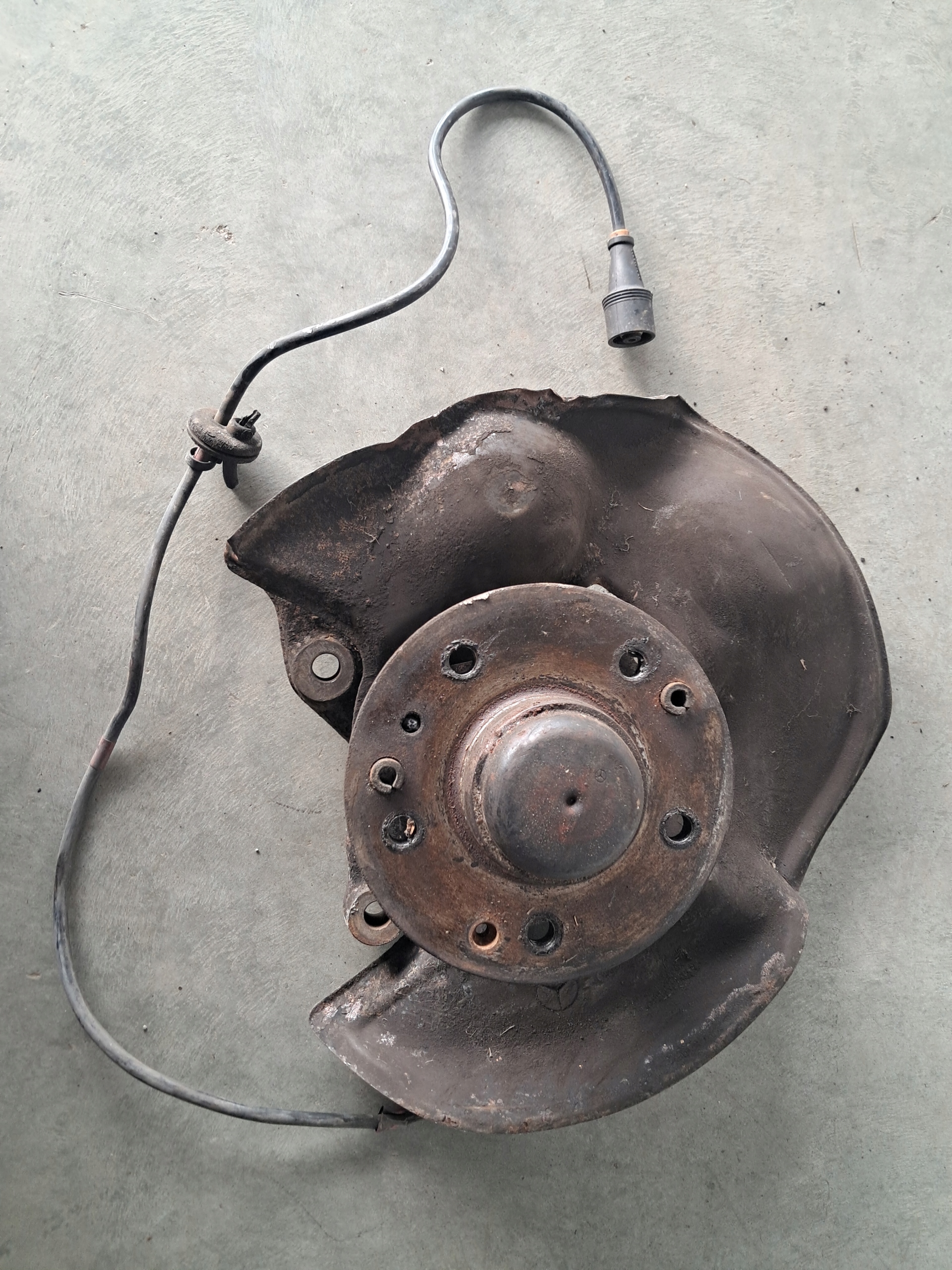 swing left MERCEDES 107 SL 560 1073320401