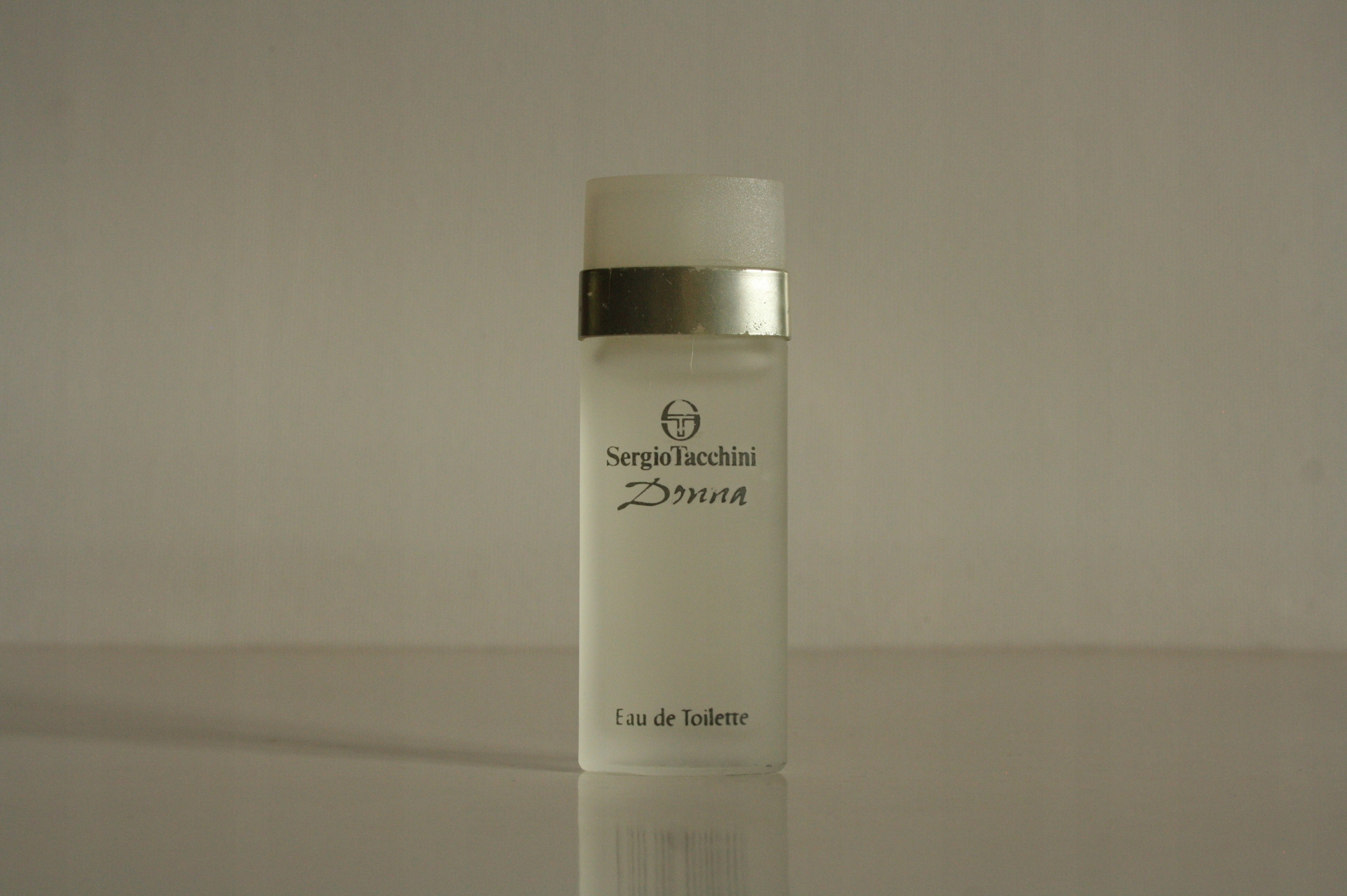 PERFUMY KOLEKCJONERSKA MINIATURA SERGIO TACCHNI DONNA EDT (7 ML)