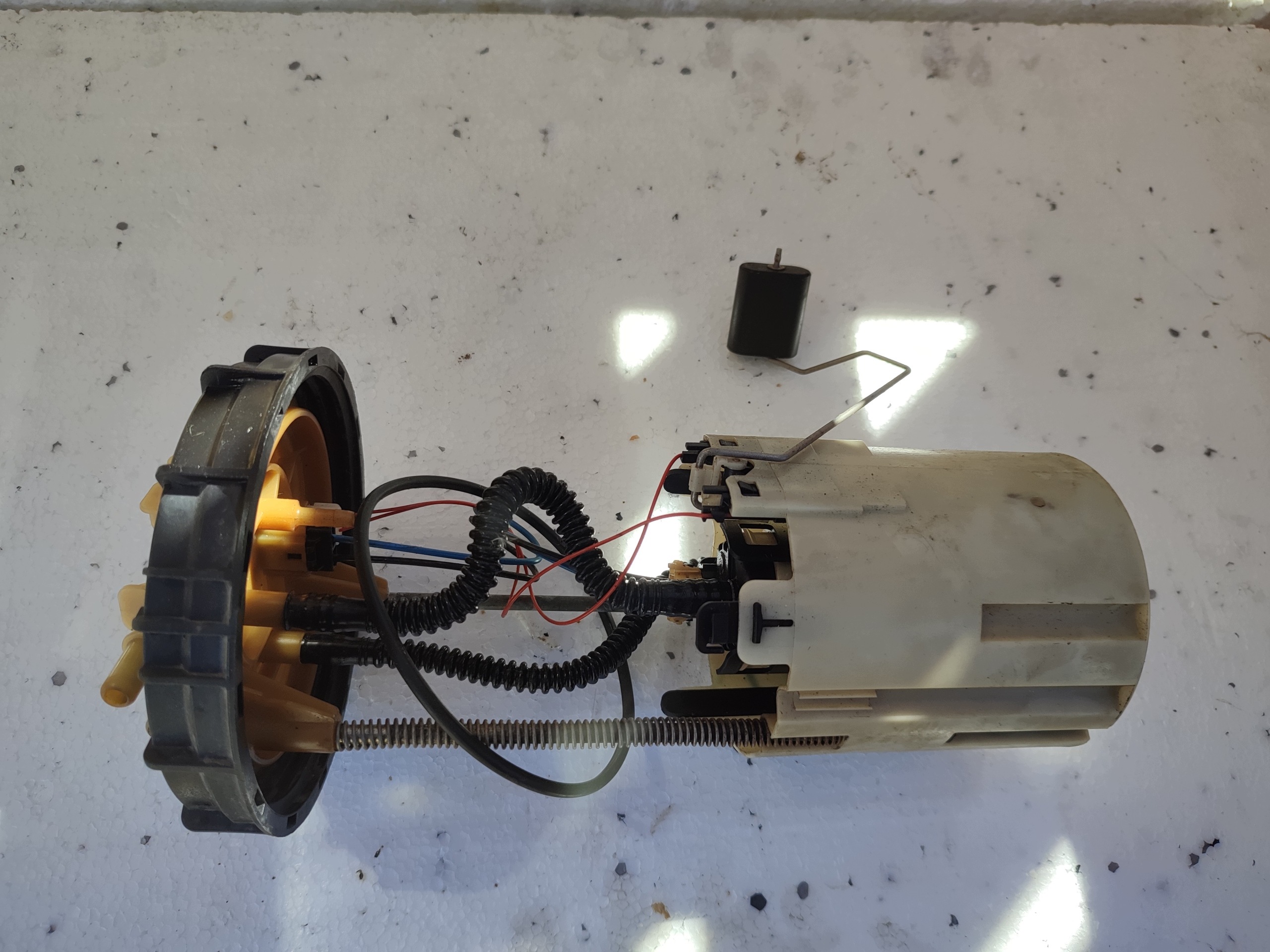 feed pump MERCEDES SPRINTER CDI W906 LIFT A9064705894