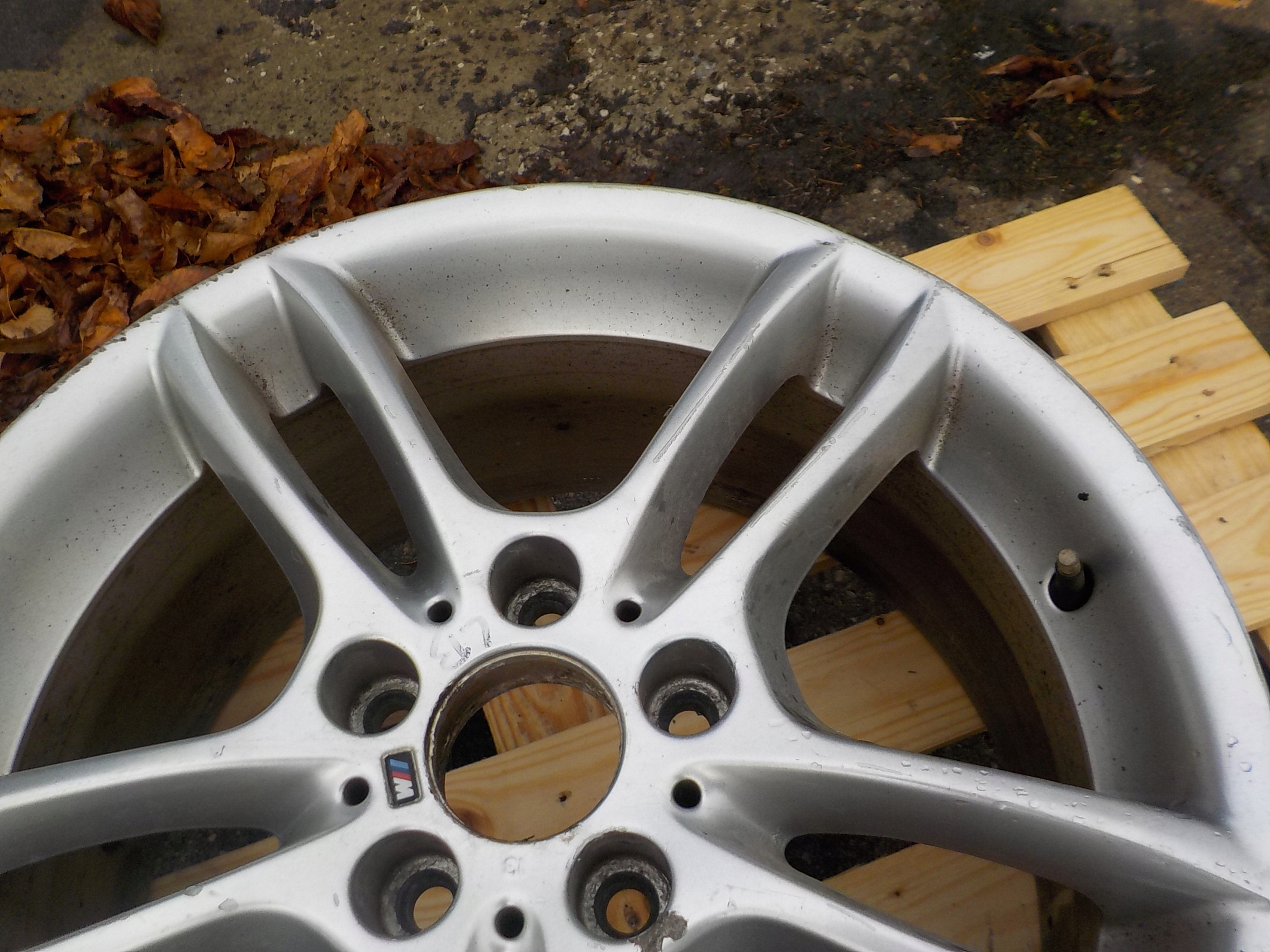 BMW 1 E87 disk hliníkový R18 5x120 7842608