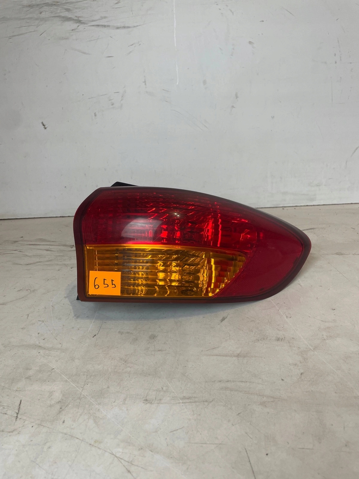 light rear part rear right Subaru Tribeca B9