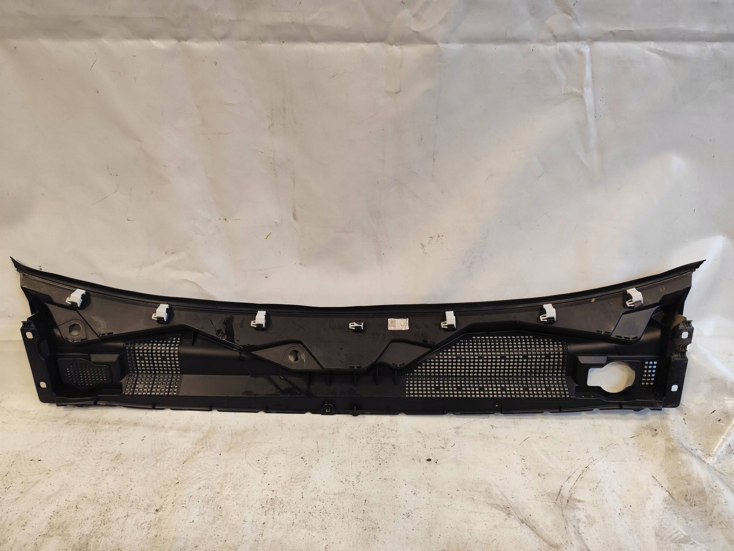 DACIA DUSTER III torpedo 668127001R