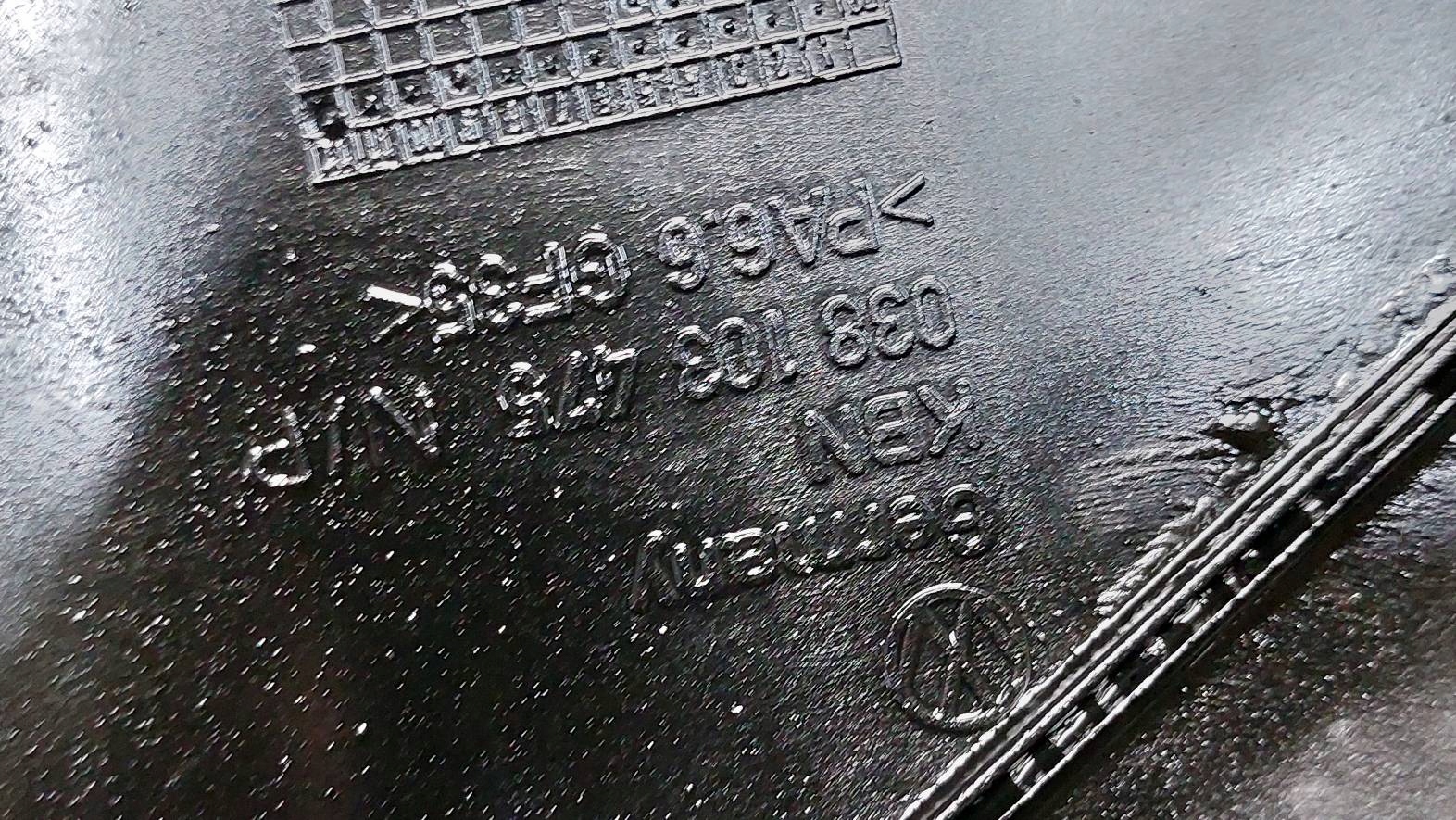 Abdeckung der Ventile VOLKSWAGEN PASSAT B5 FL 038103469R