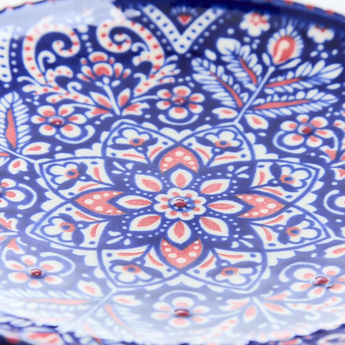 Talerz SANDOS granatowo-bordowy 18 cm HOMLA Kolor wielokolorowy