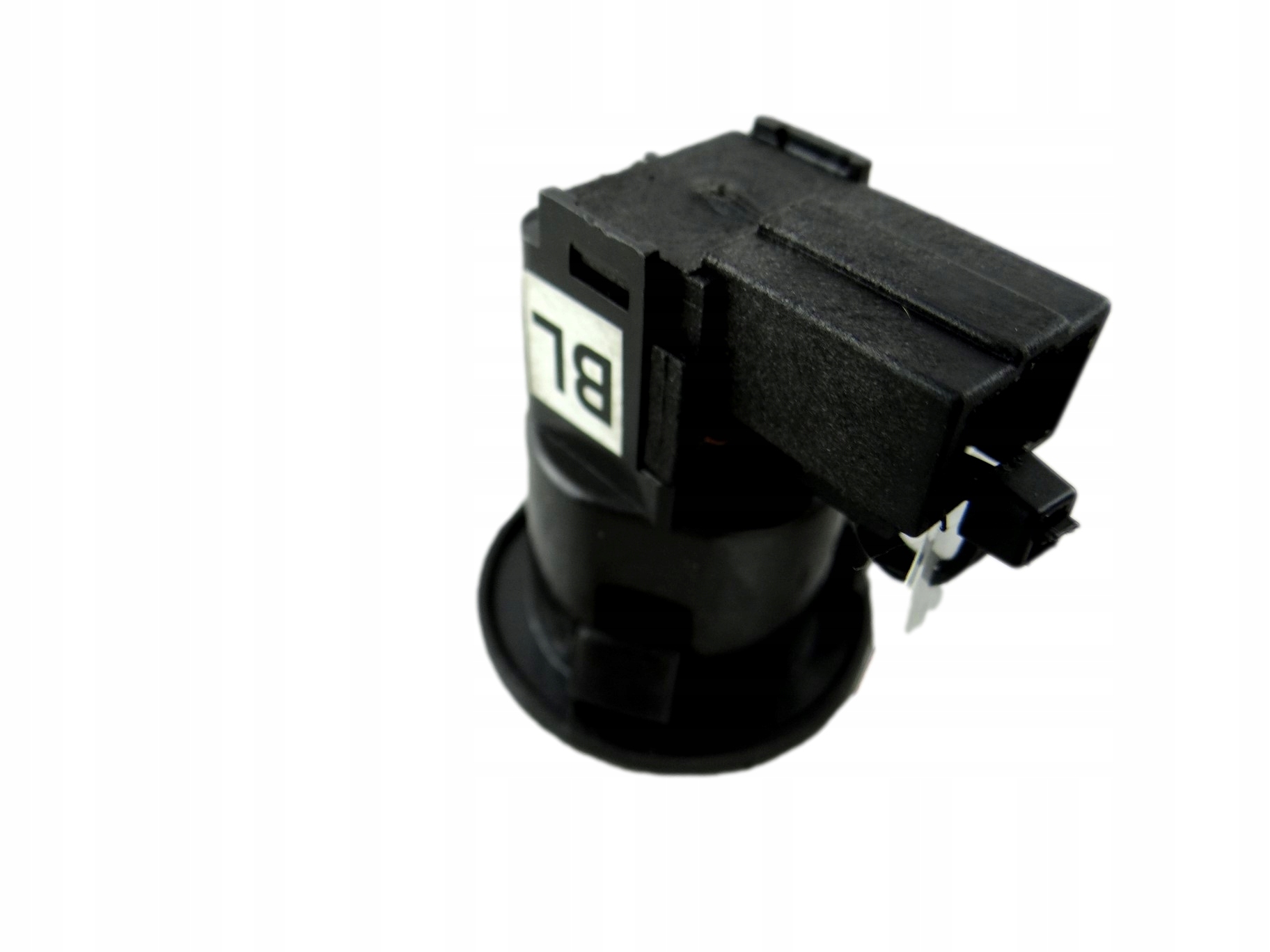 button of the opening boot CHEVROLET EPICA BL