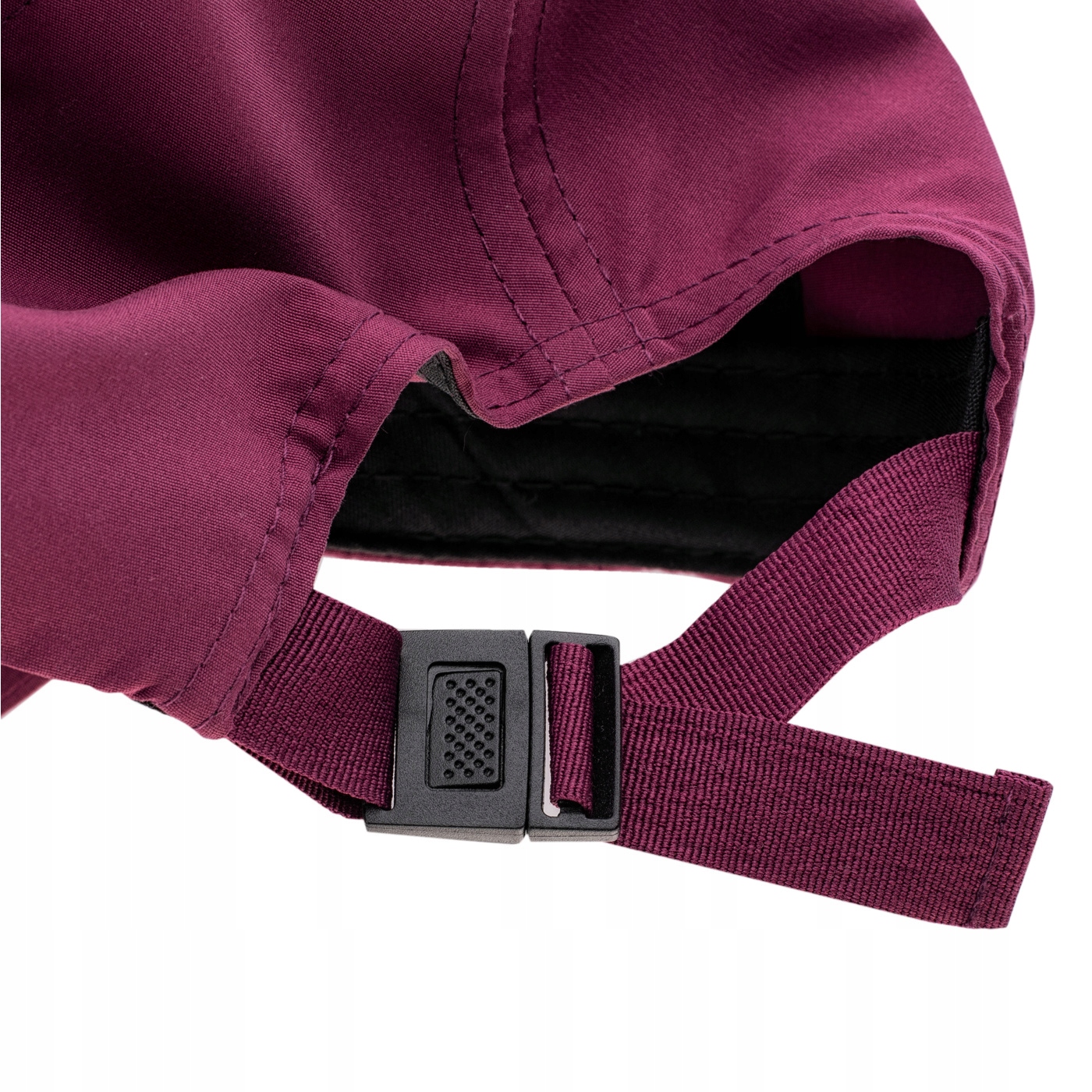 DAMSKA CZAPKA Z DASZKIEM RINOS MARTES Marka Martes