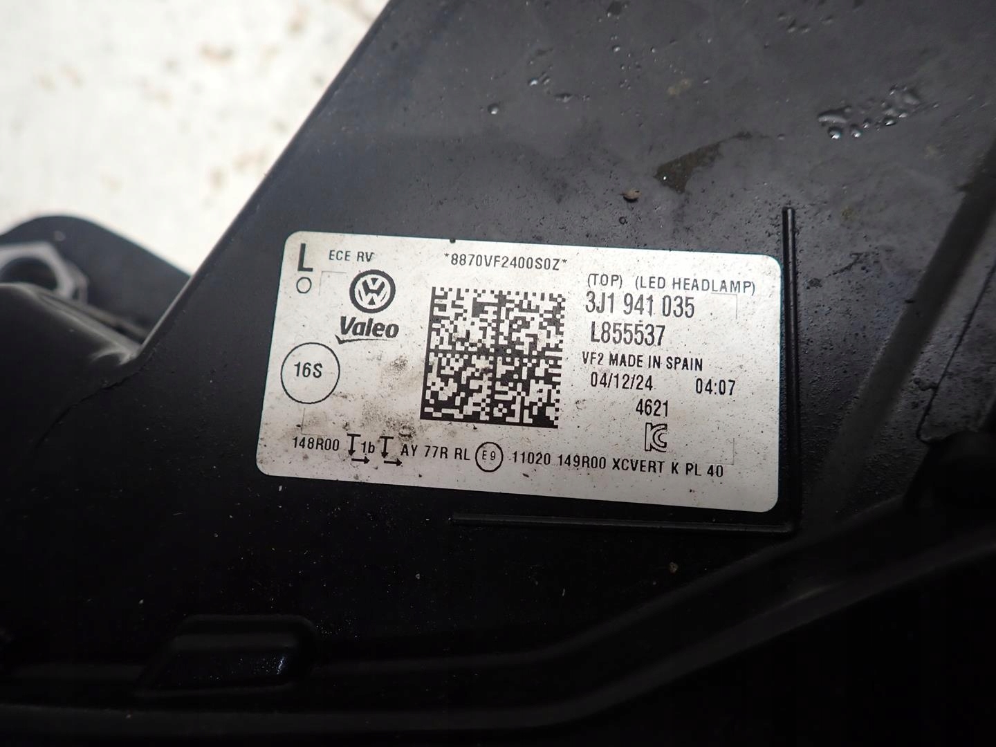 light front front left VW PASSAT B9 2023- FULL LED 3J1941035