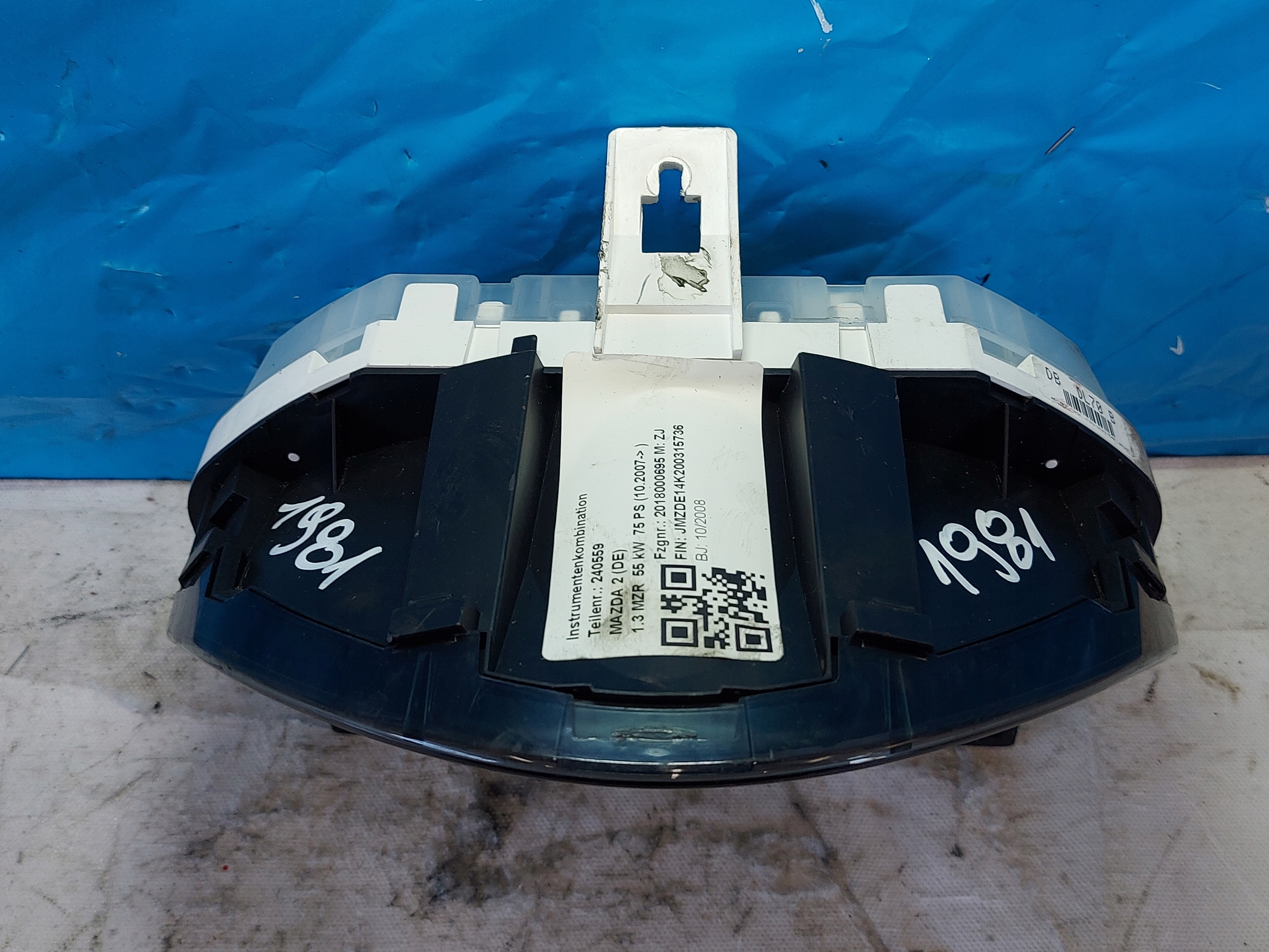 dials clock MAZDA 2 1.3 MZR DBDL70B