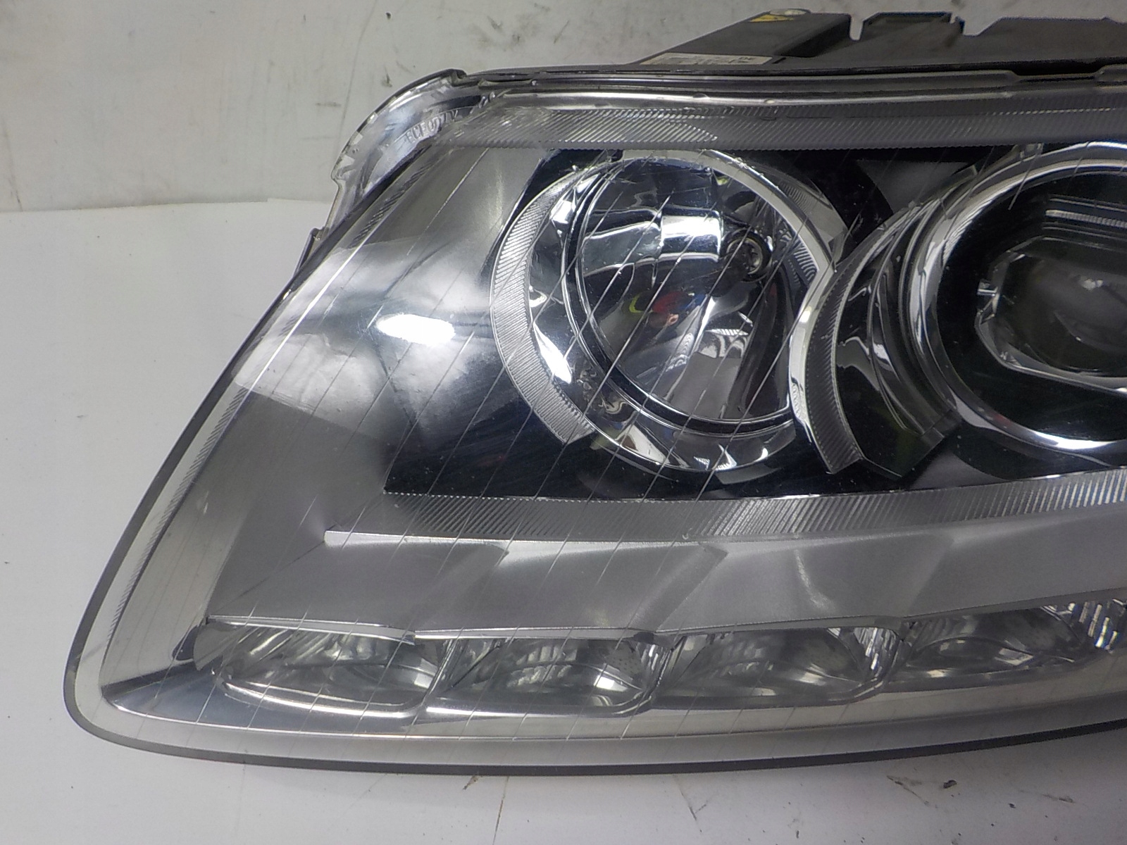 AUDI A6 C6 LIFT LED light left front front UK