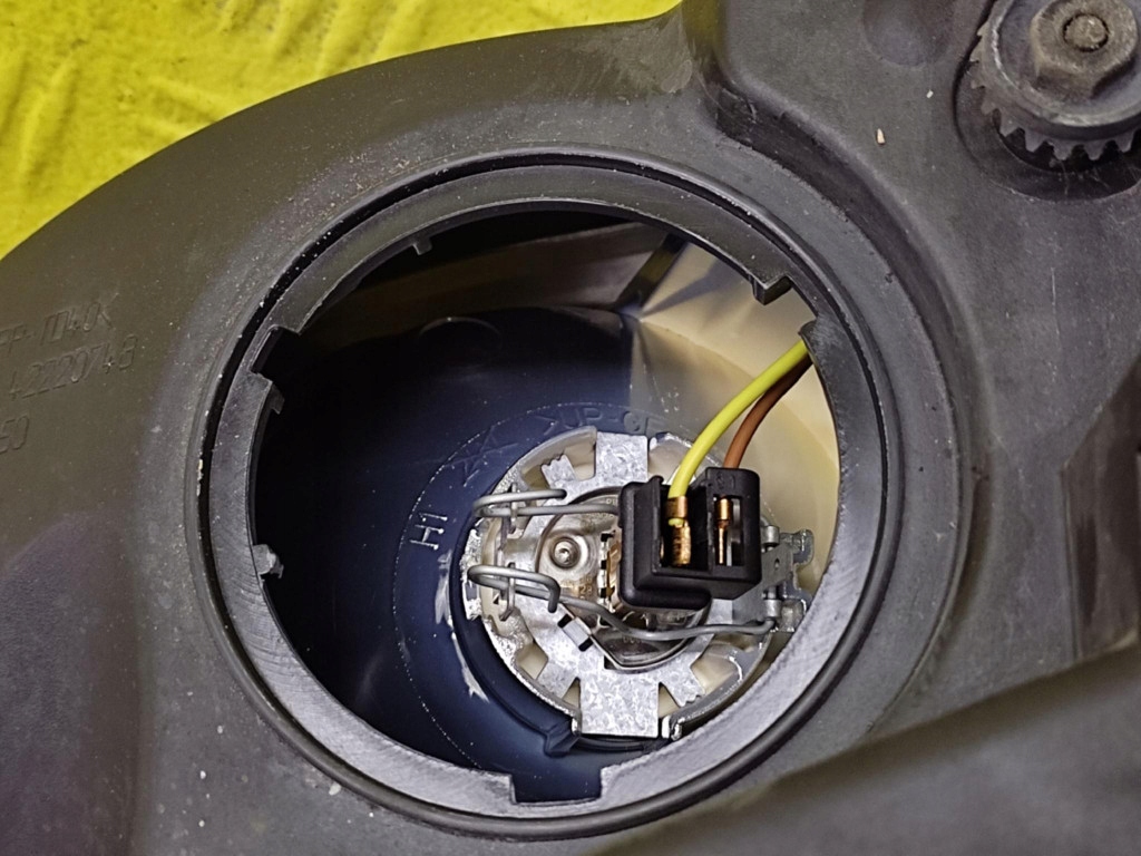 FIAT IDEA REFLEKTOR light right front 51780719
