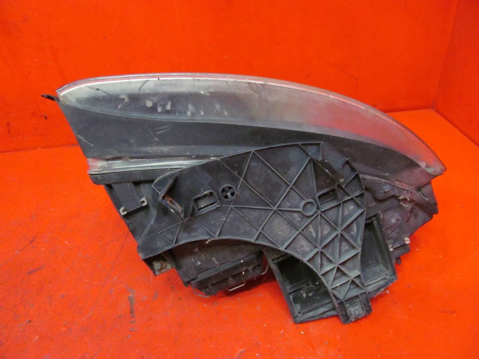 AUDI A4 B6 8E 8E2 8E5 MALYSZ 2000-2004 light REFLEKTOR left front EUROPA