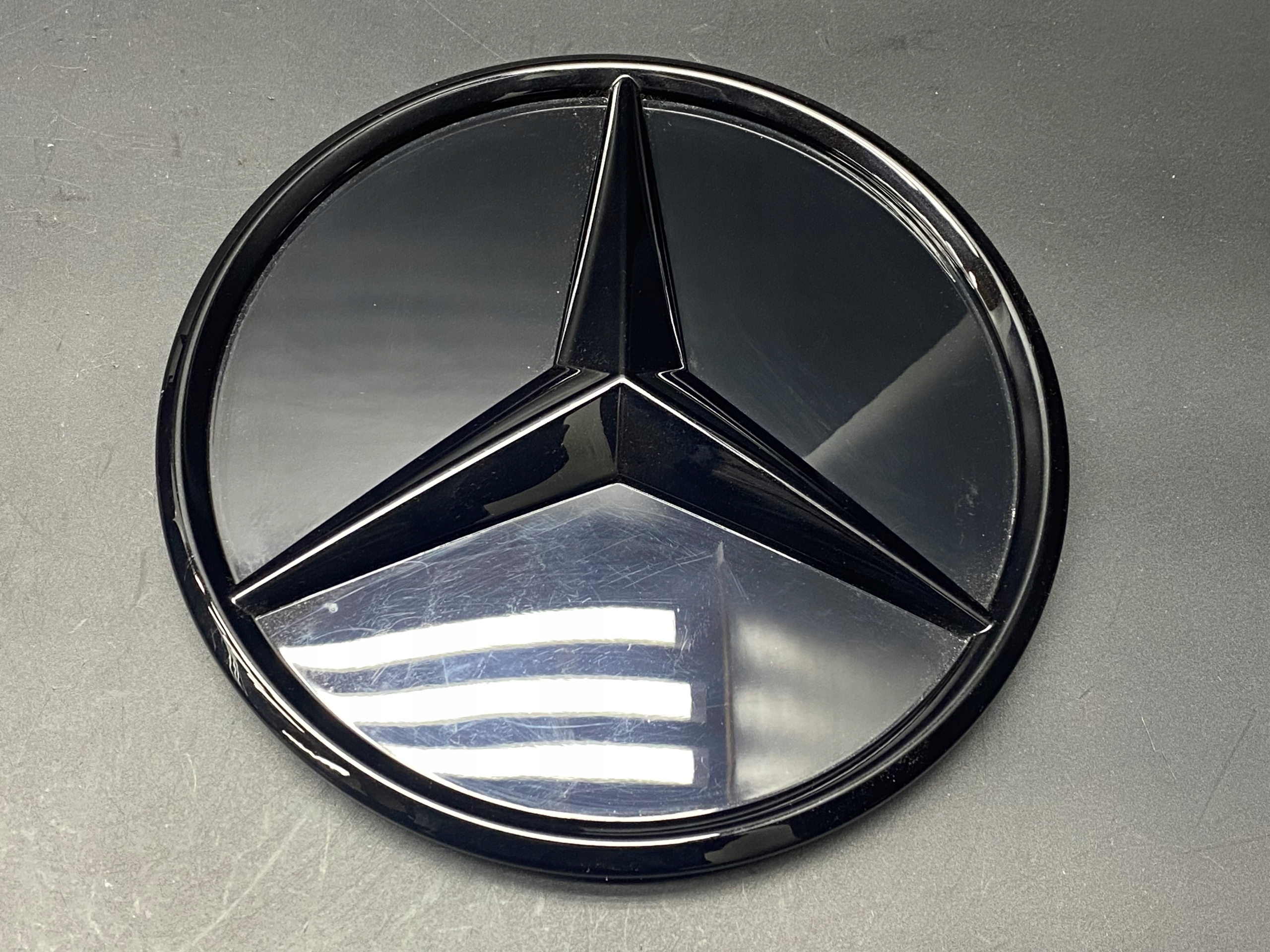 Gwiazda logo czarna Mercedes G63 AMG A4638884300