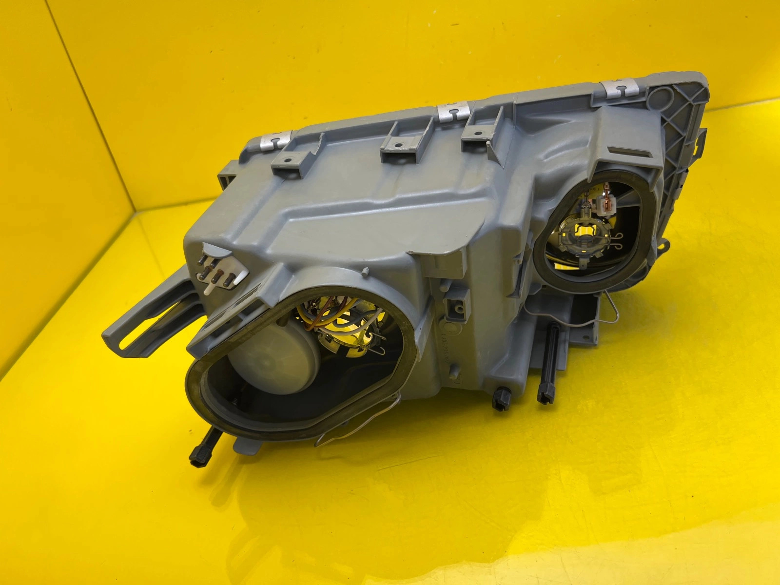 light right Mercedes W126 79-91 A1268209361