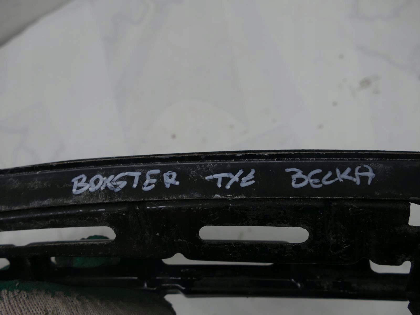 PORSCHE BOXSTER 3.2 bumper support below bumper rear part