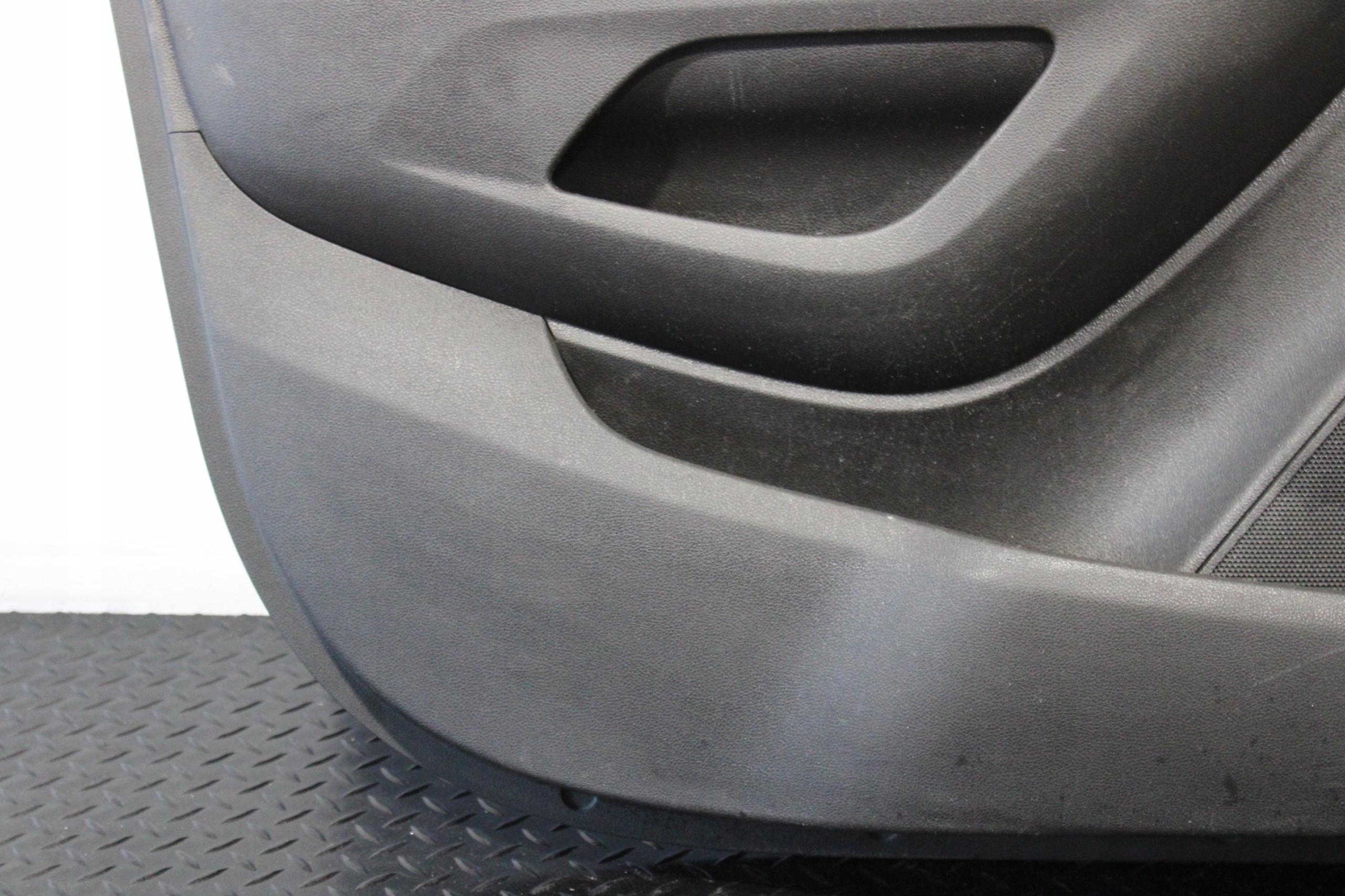 upholstery side door left front OPEL MOKKA X LIFT 2017