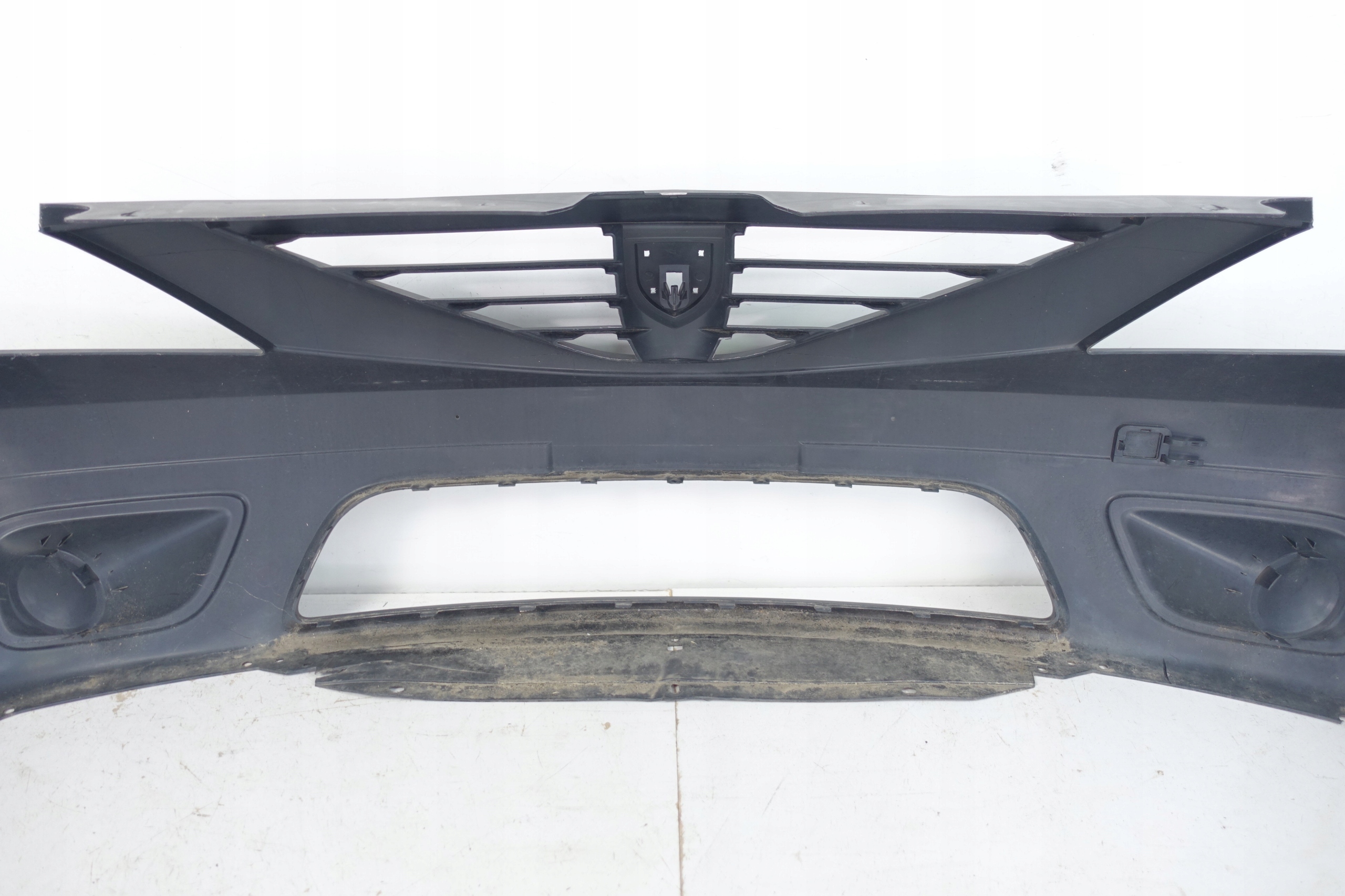 DACIA LOGAN bumper front front 8200825158
