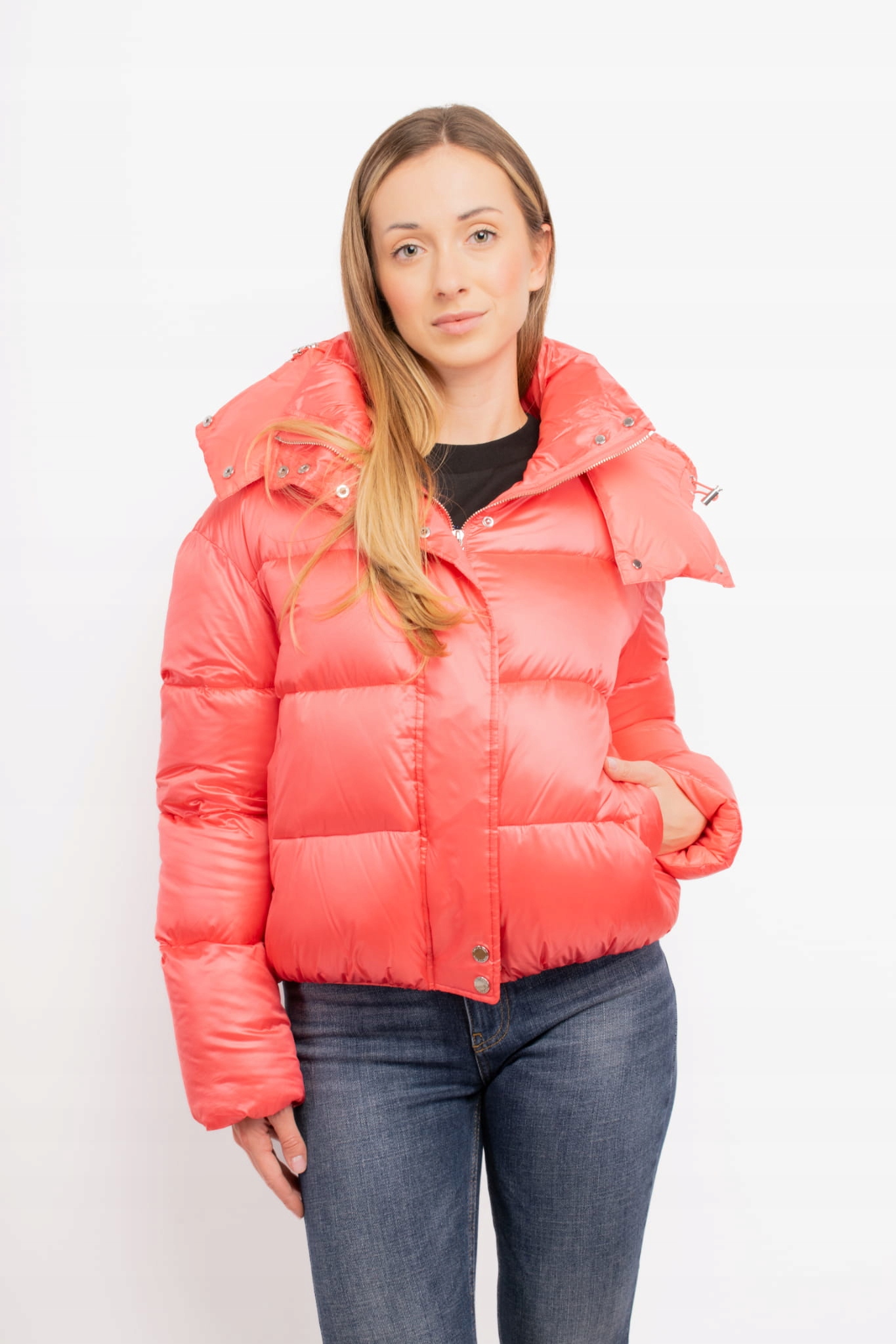 Dámská bunda Patrizia Pepe 2O0050 A9M0 Korálová Jackets: 38