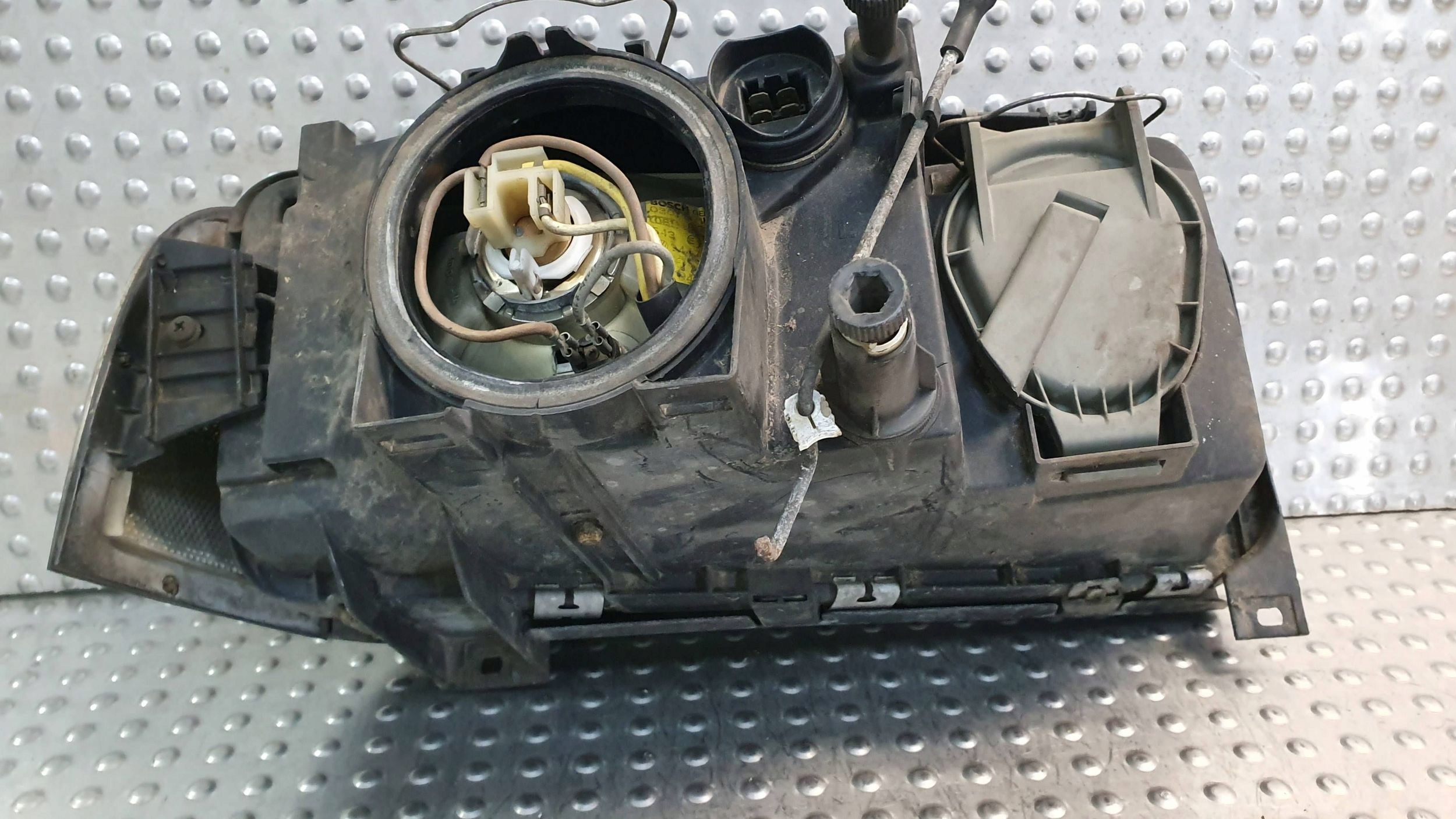 světlo předek levá AUDI 200 C3 83