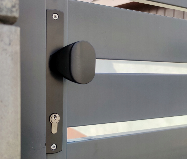 POCHWYT UCHWYT GAŁKA DO DRZWI FURTKI CZARNY R-72 Marka Stalowo