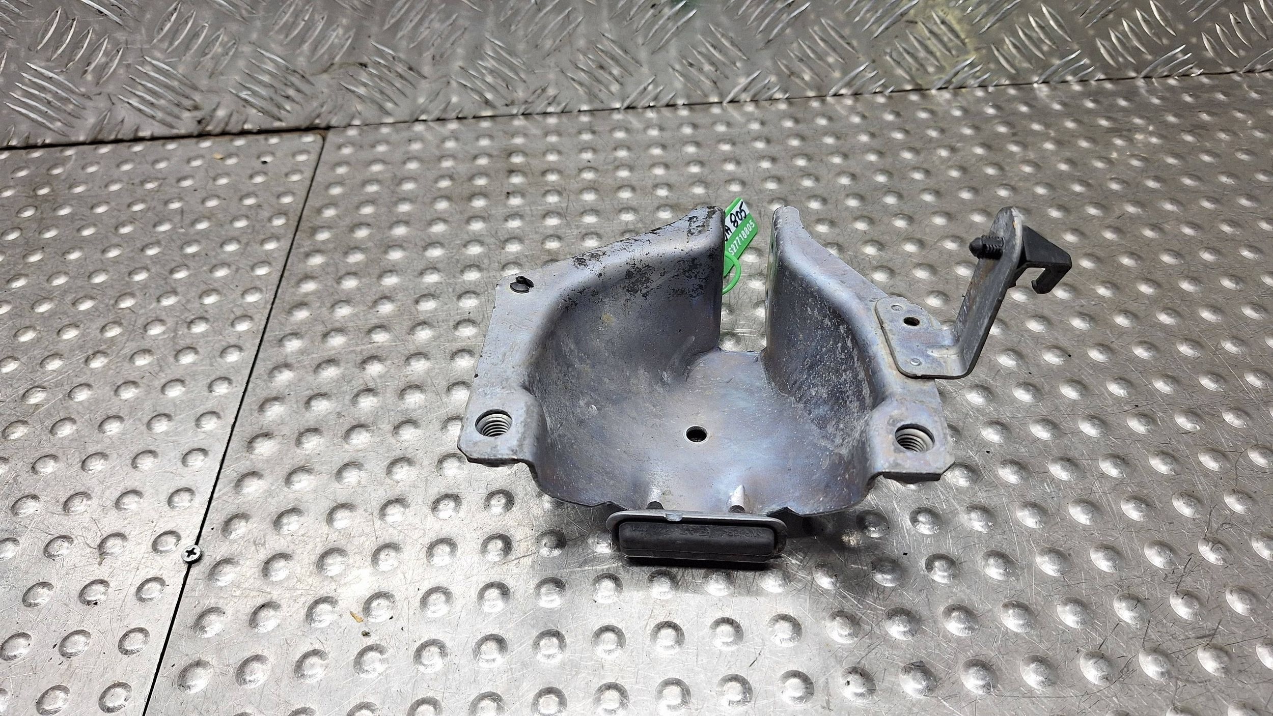 motor mount cover left 8K0399059H AUDI A4 B8 A5 8T Q5 8R