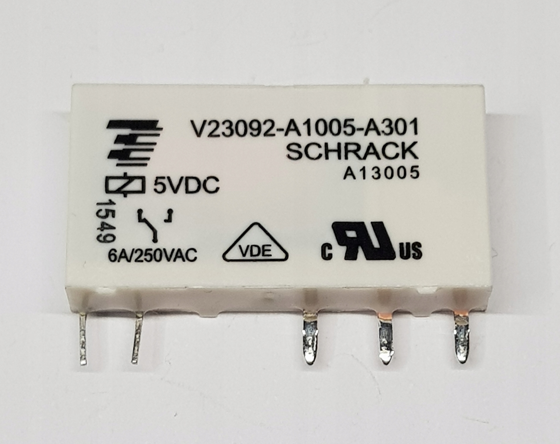 Przekaźnik V23092-A1005-A301 V23092 A1005 A301 5V 6A