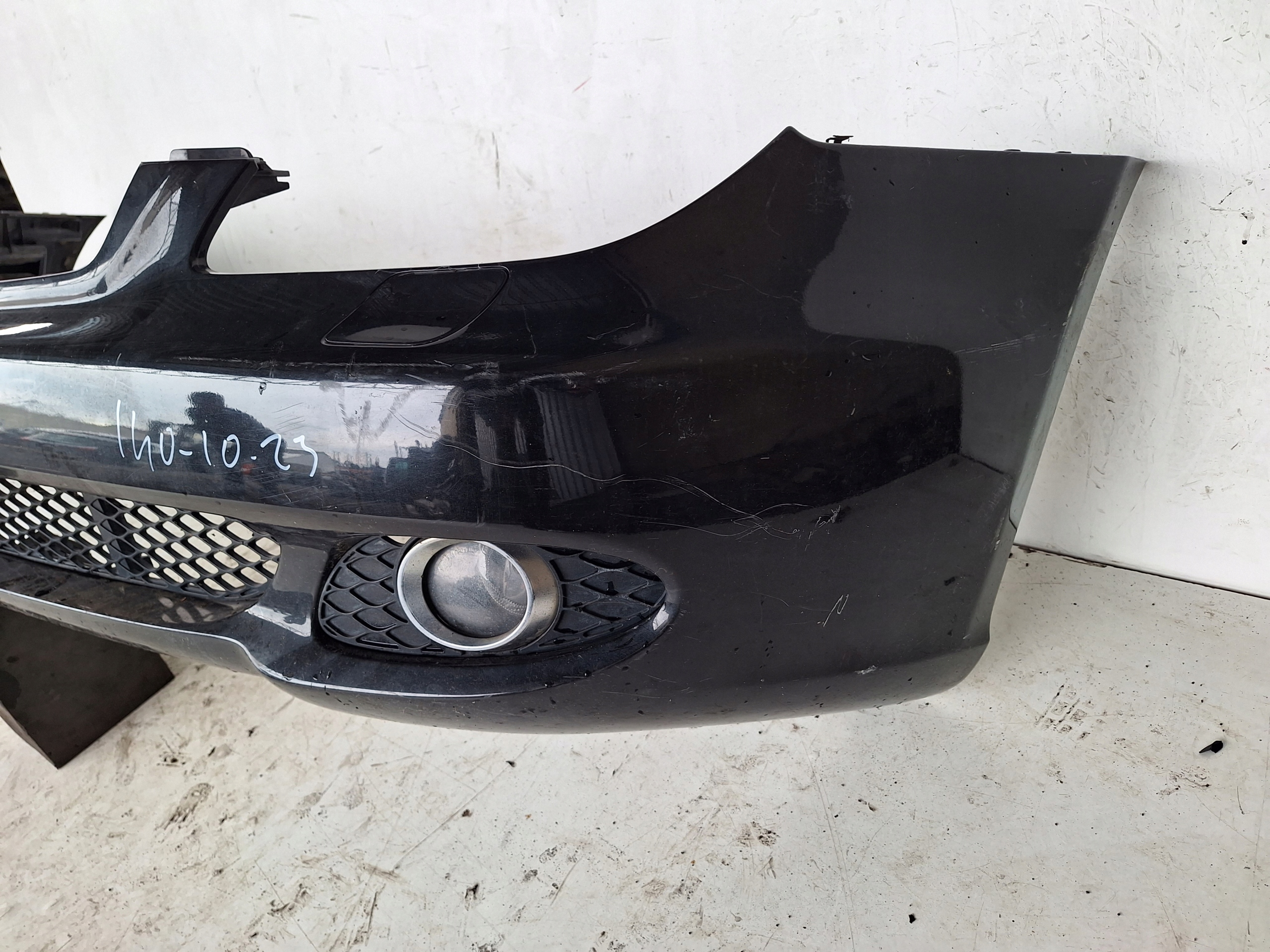 MERCEDES CLS W219 04-08 bumper + XENON
