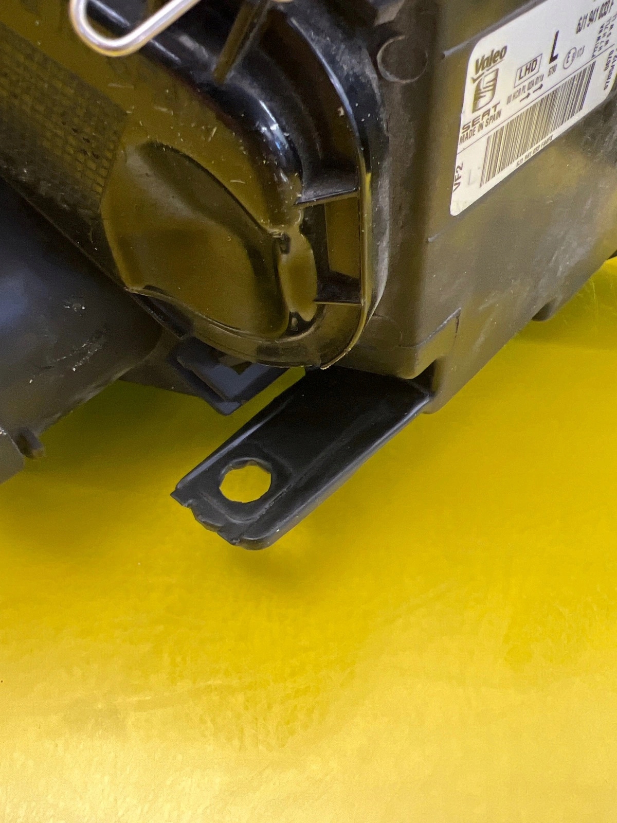 light left front Seat Ibiza IV Lift 6J1 12- 6J1941033F